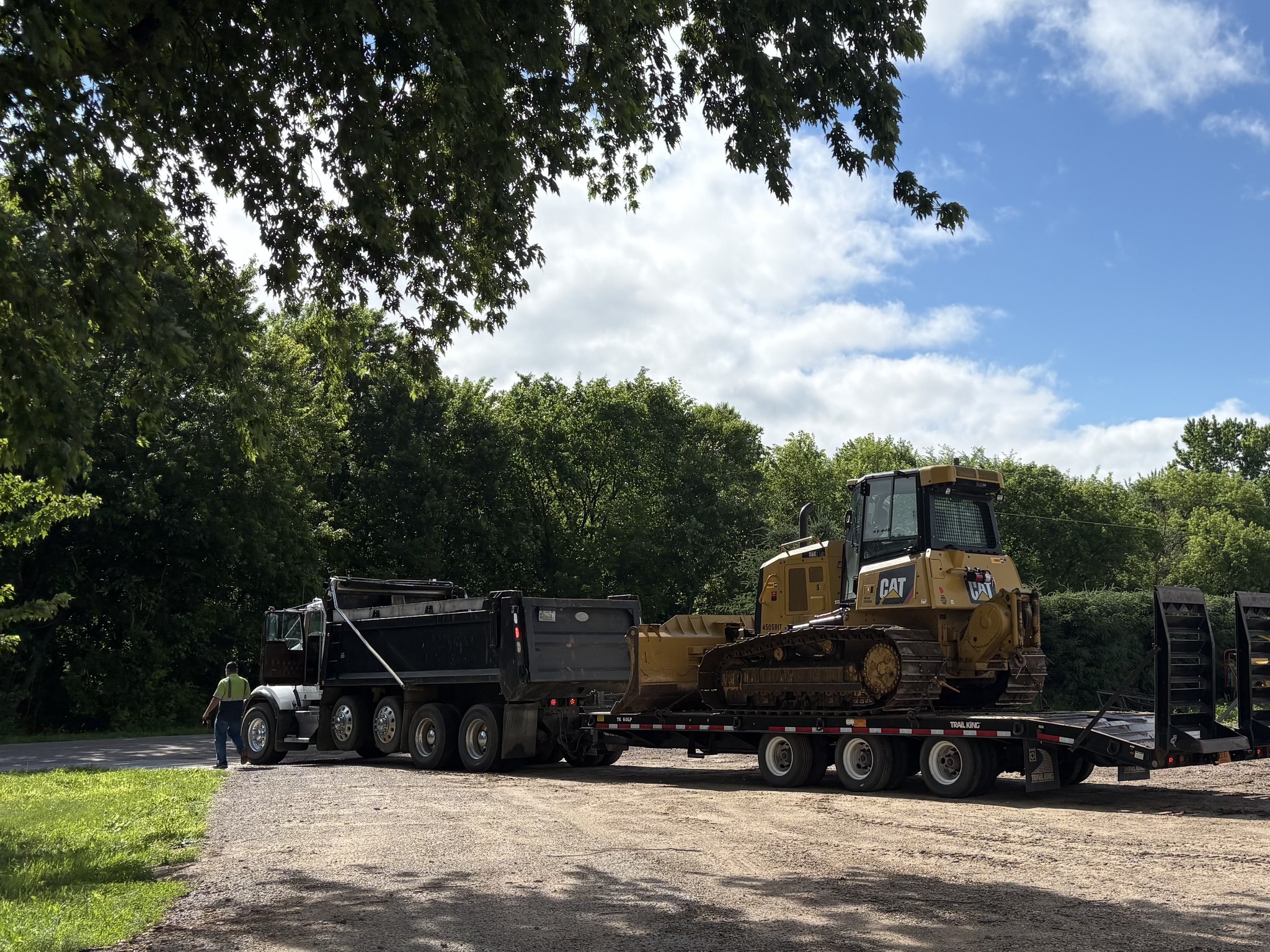 Plan B Equipment Rentals | Eleva WI