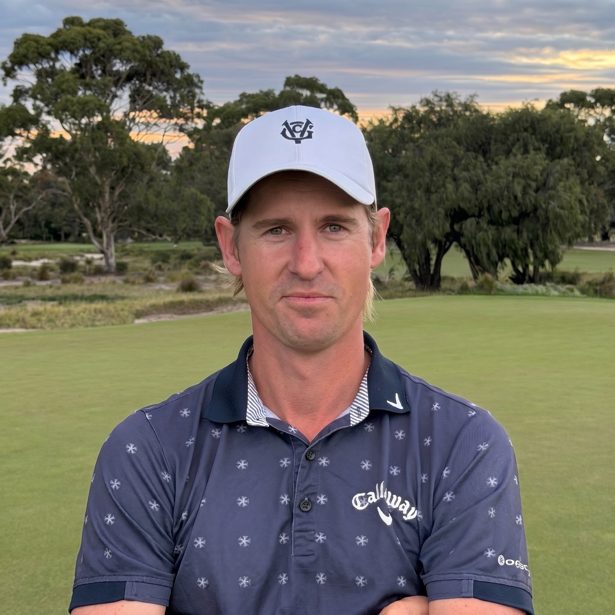 This guy can seriously hit it but when it comes to the shots around the ...