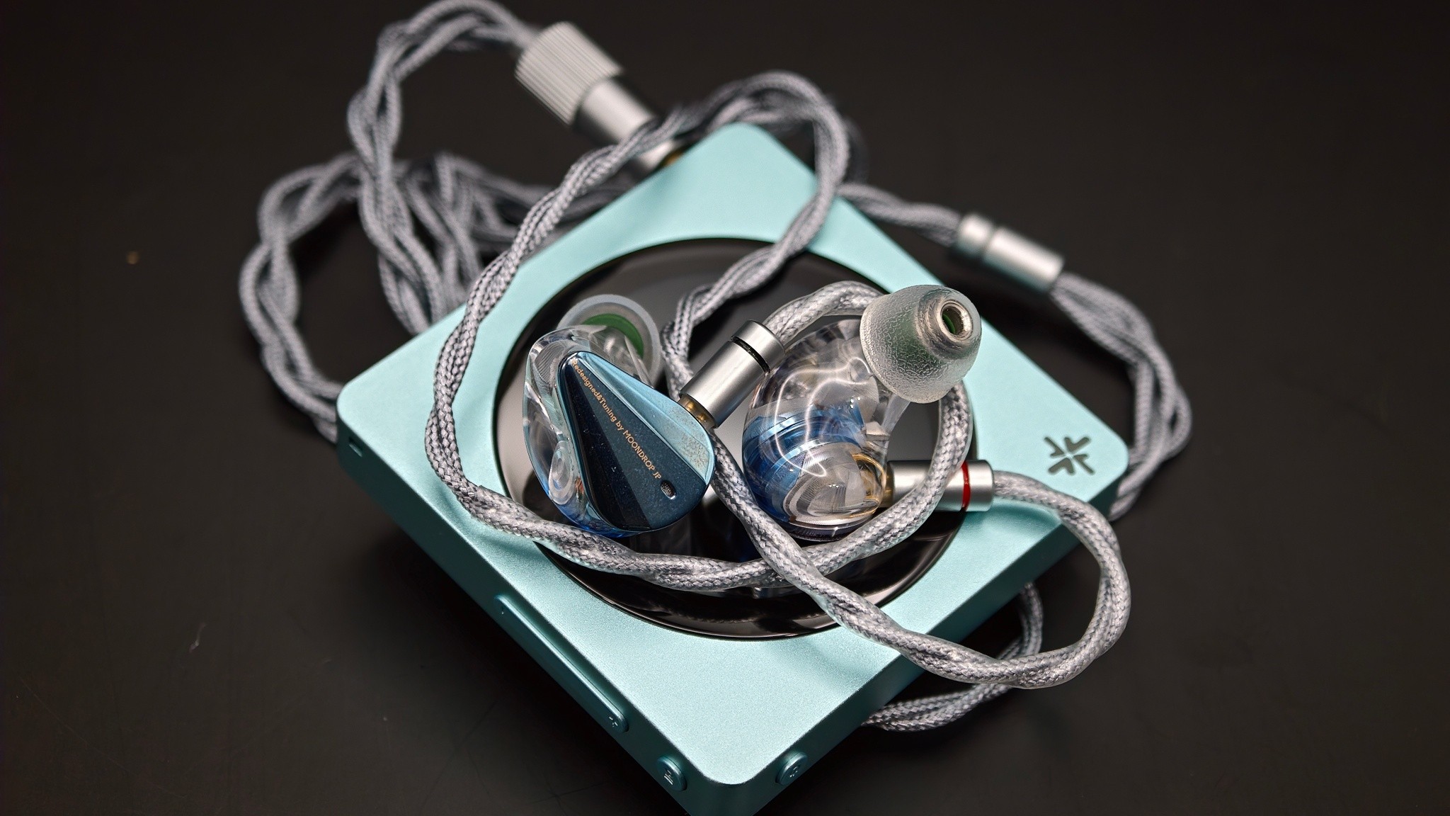 It's time for something blue Moondrop's Japan exclusive