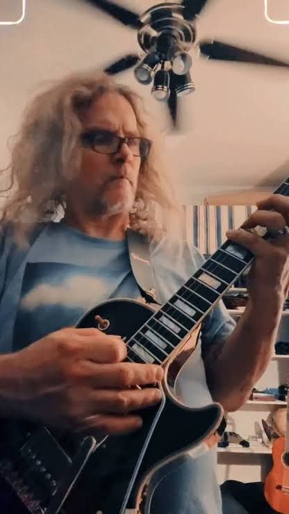 What is the name of this Tesla guitar melody?