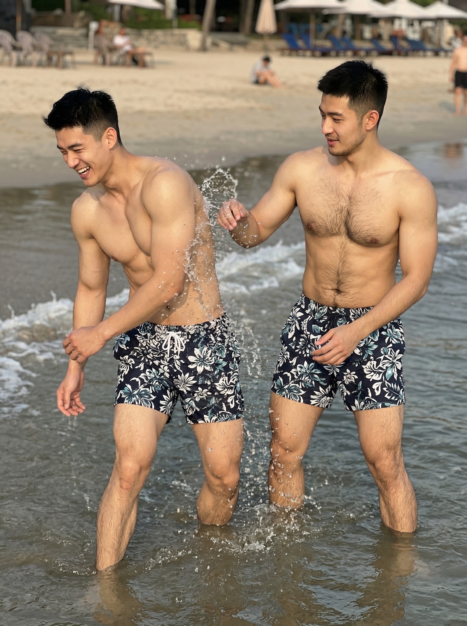 KenTo - ケント - KenTo - ケント added a new photo.