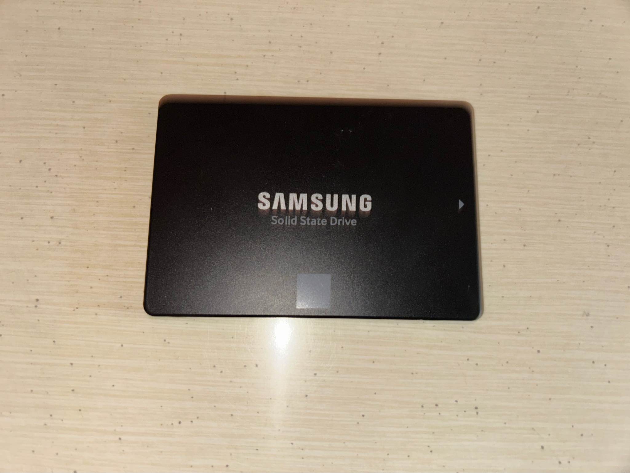 Samsung 860 EVO 500GB Internal SATA III 2.5'' MZ-76E500 SSD. Fully