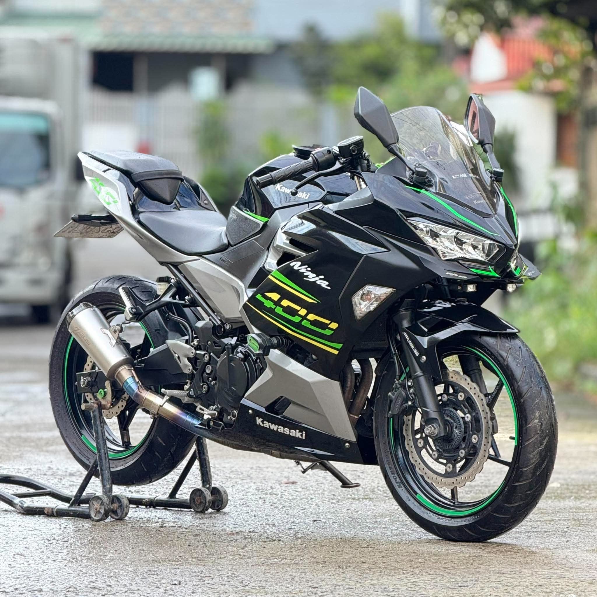2024 Kawasaki Ninja 400 for sale with upgrades and low mileage