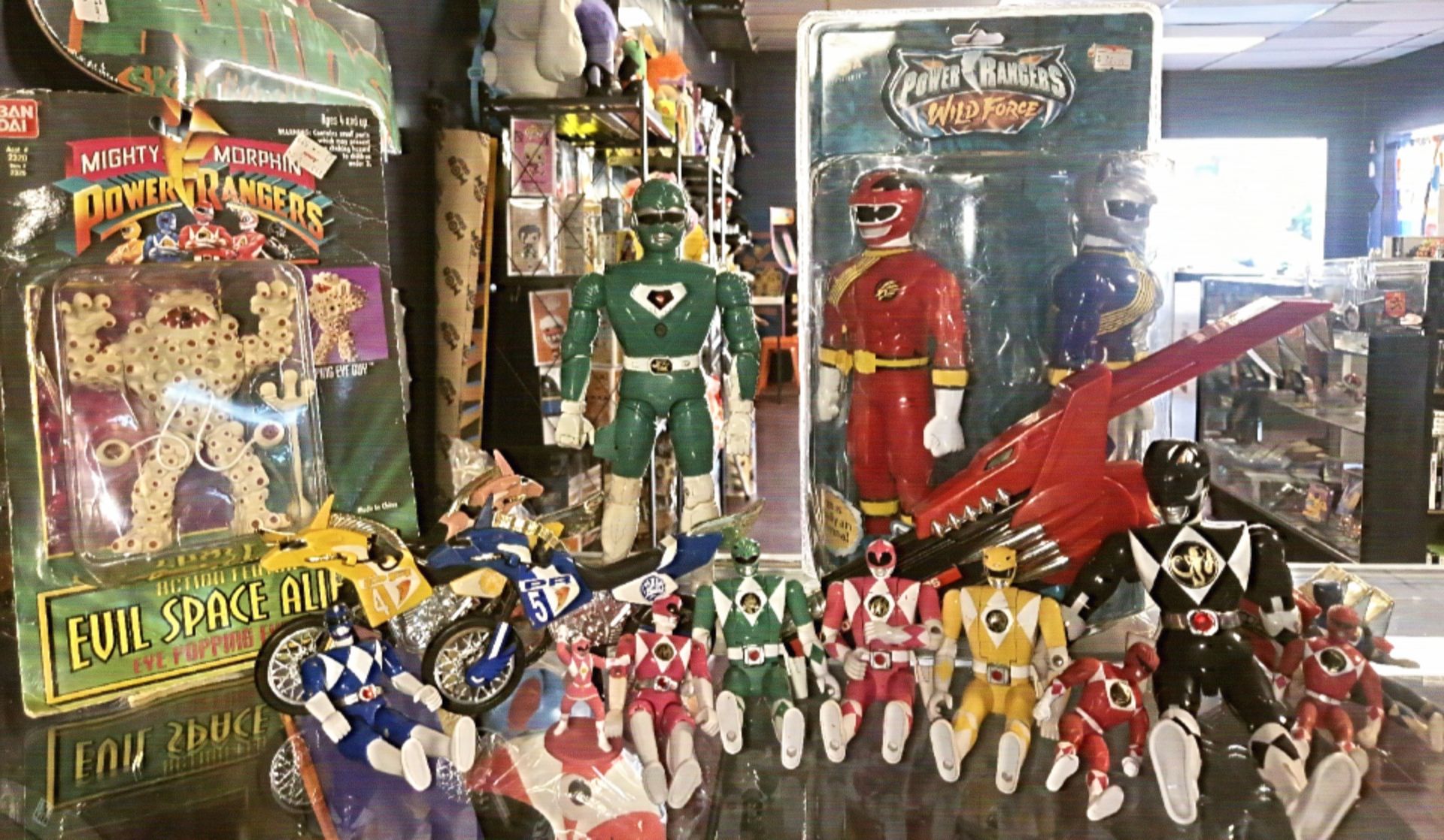 Toy de Jour: Vintage, Toys, Arts & Farts still has some Power