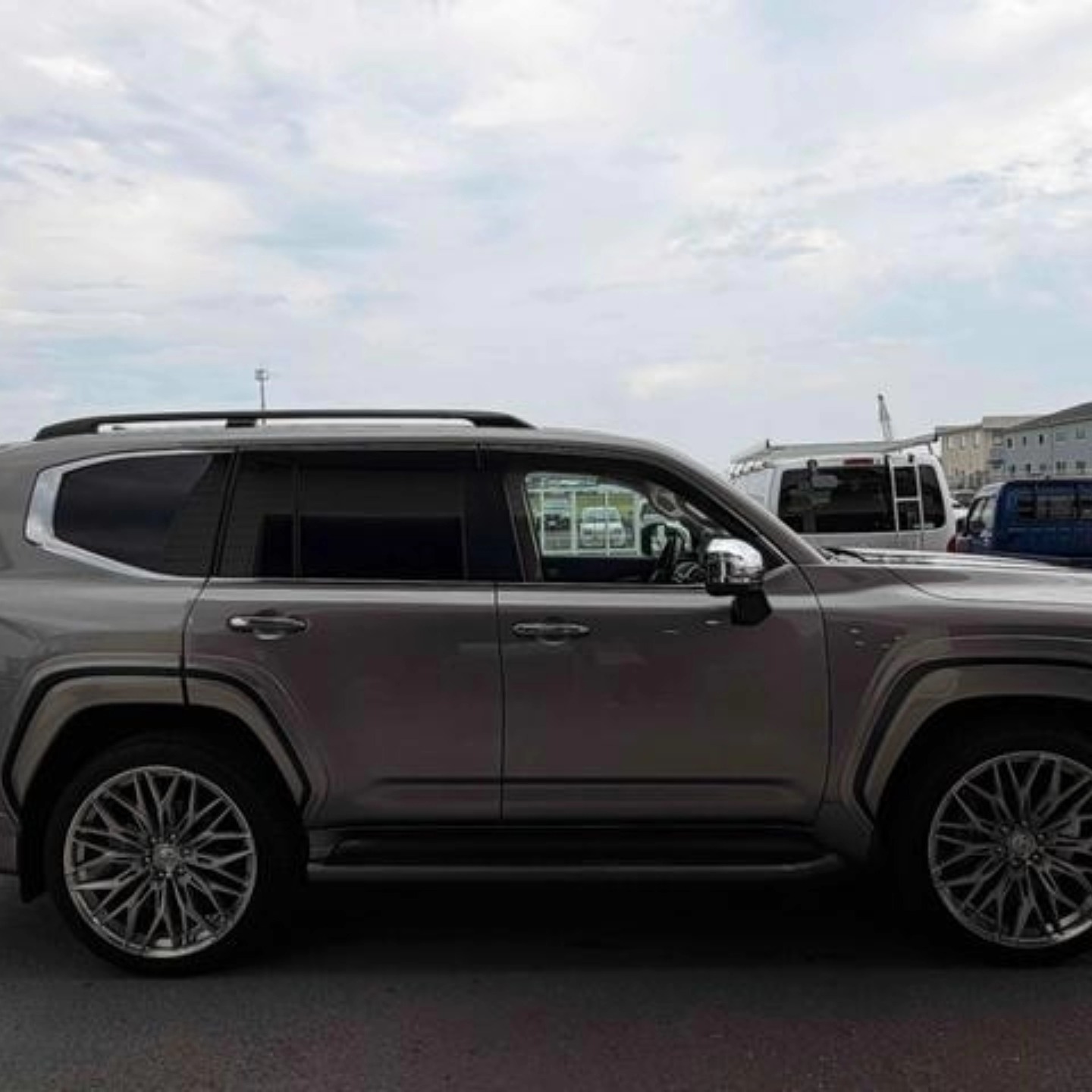 🔥 2023 TOYOTA LAND CRUISER ZX 💰 CIF Mombasa: USD 84,840 (Approx
