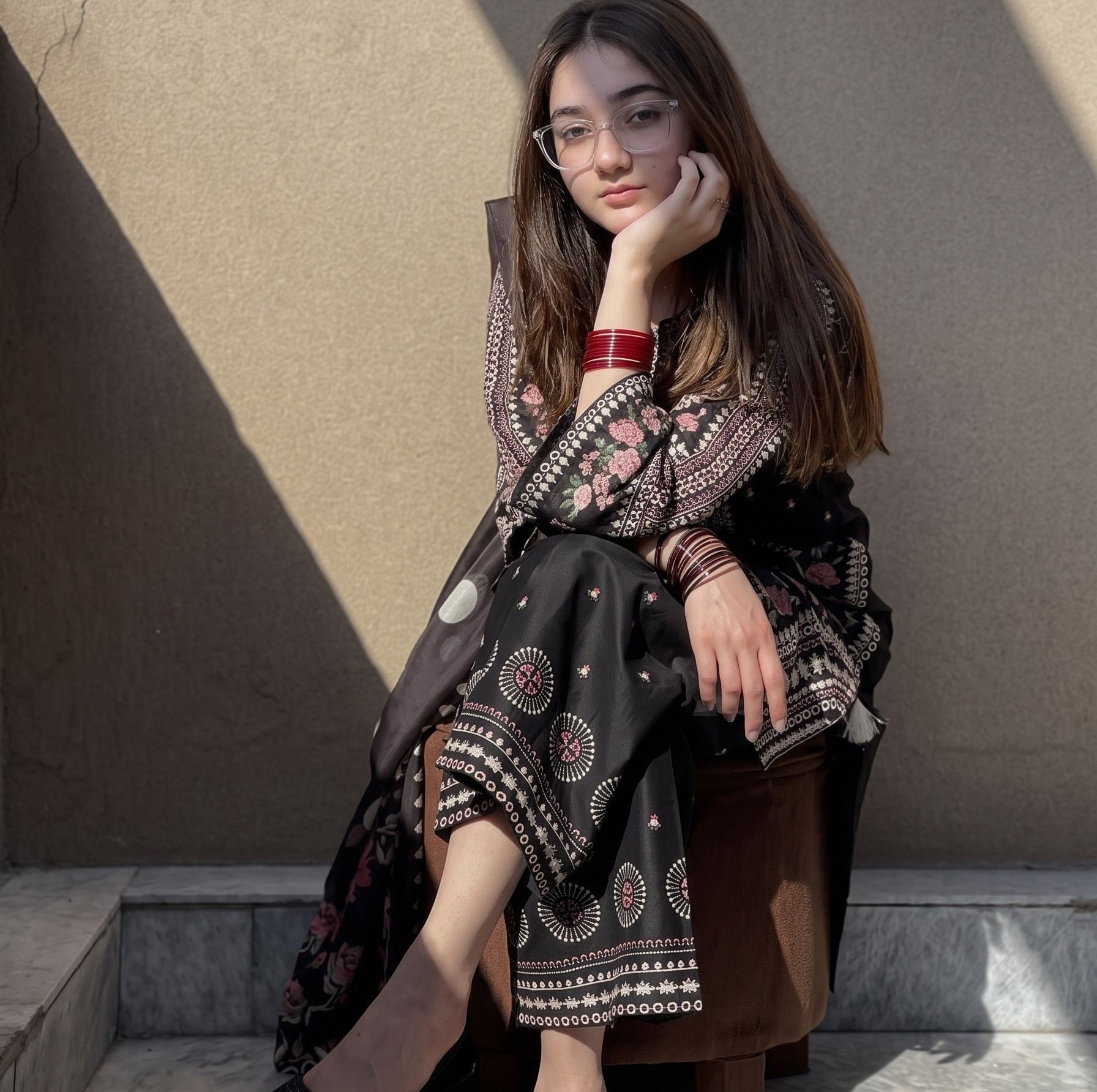 Ania Umr - Hi girls, hope you’re all doing good! 💖 Sab se... | Facebook
