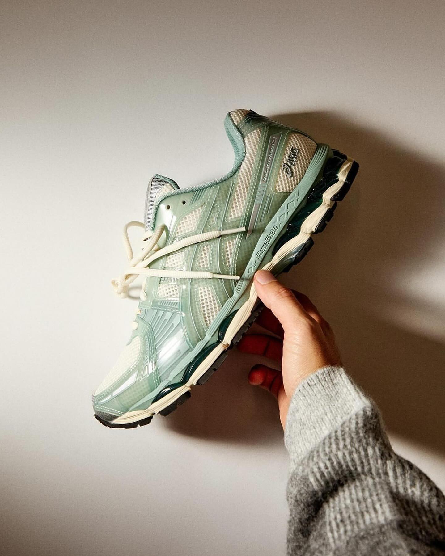 Ronnie Fieg Previews Kith x Asics Gel Lyte V 'Salmon Toe' and