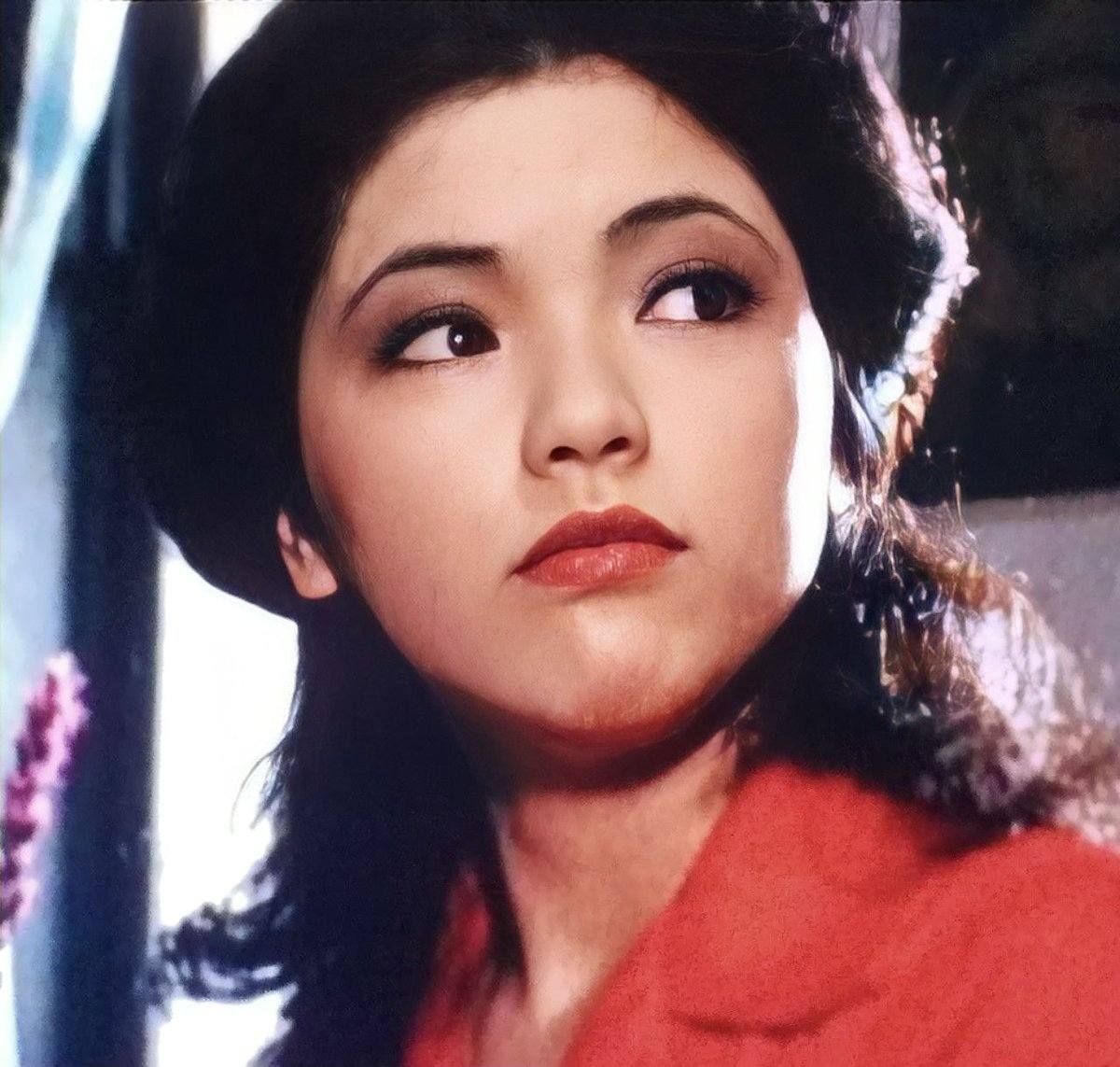 かとう かず子 若い 頃