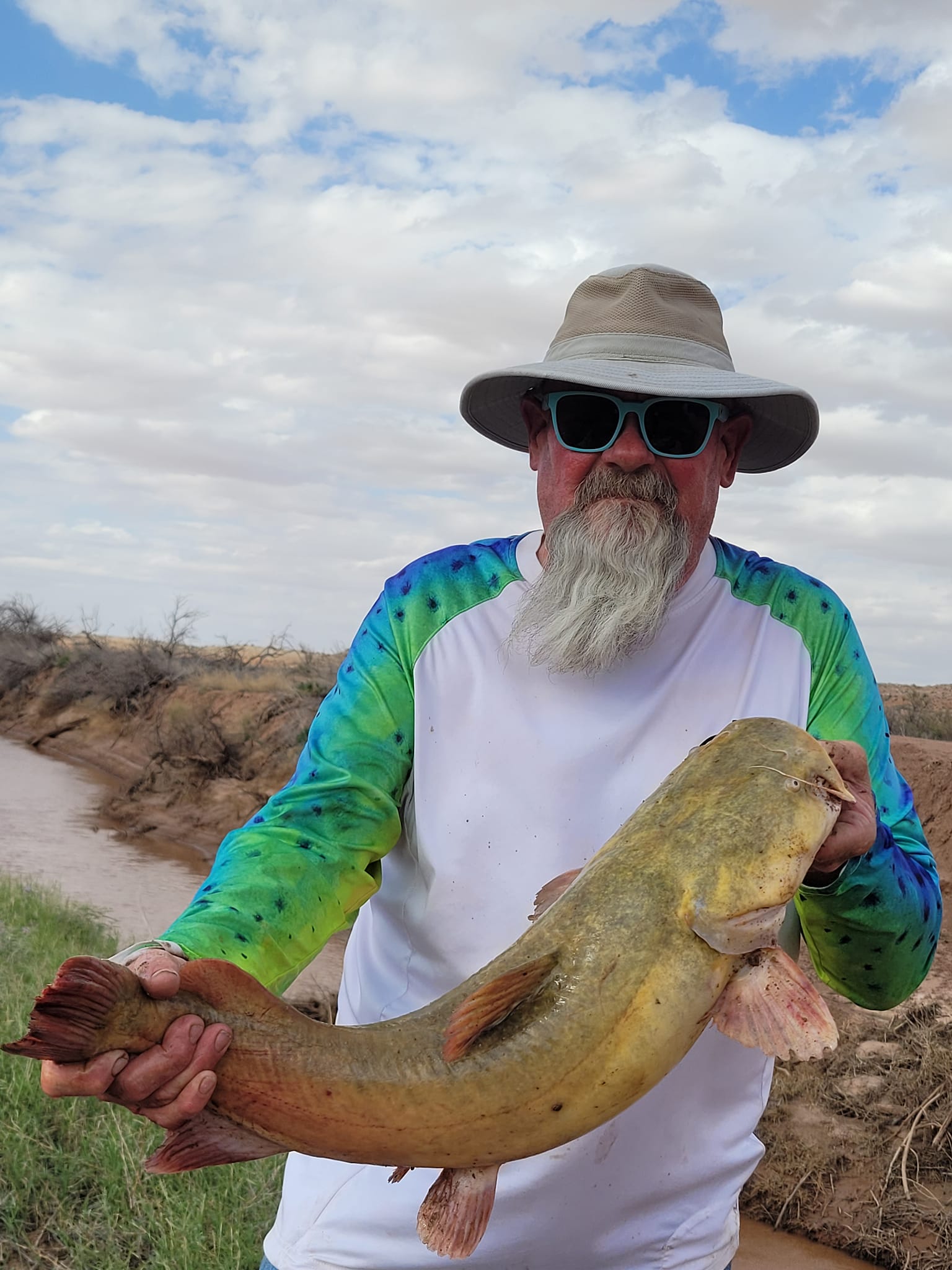 dirty hooker fishing lours Zilla Baits I just hold my rod wiggle my worm and bam shes on it Dirty Hooker Lure Light Blue