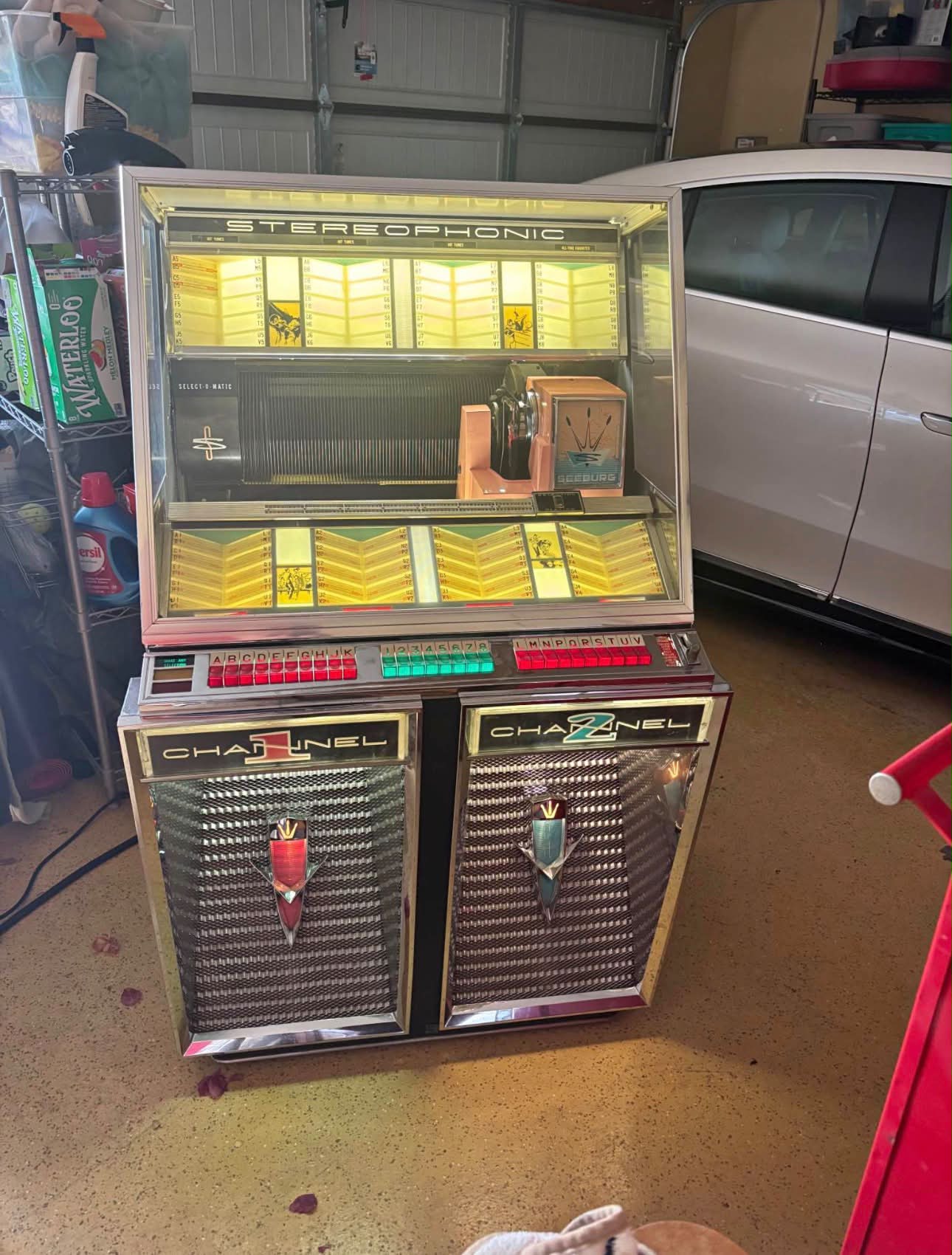 Seeburg stereo showcase jukebox for sale