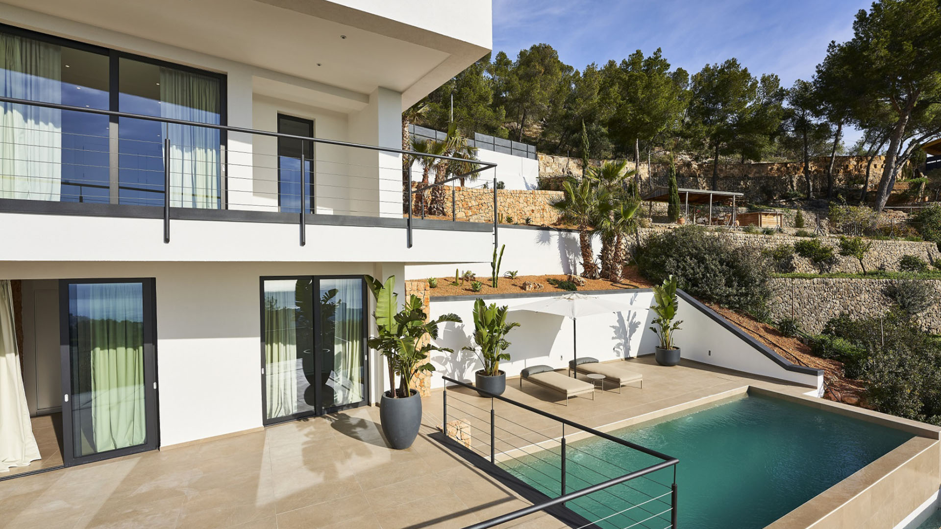 Sustainable Luxe Penthouse Rentals Palma De Mallorca