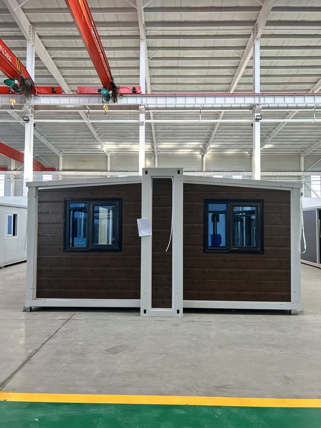 Wing Expandable Container Unit, Arrive & Unfold, No On-site ...