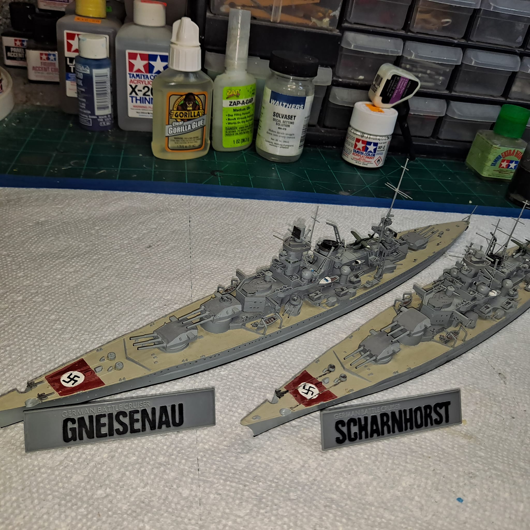 Tamiya 77520 1/700 Scale Ship Model Kit WWII German Battlecrusier Gneisenau 353377885902