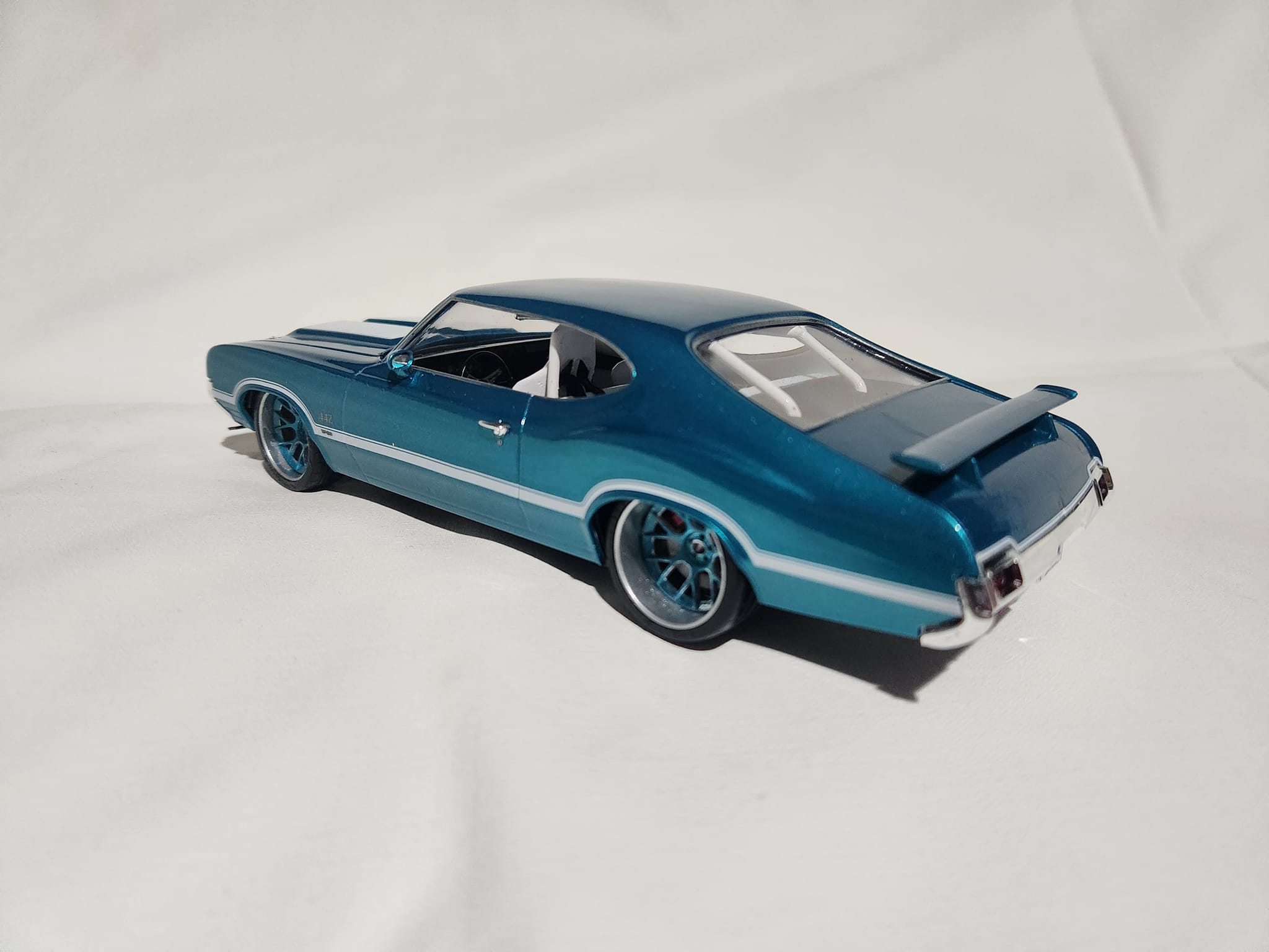 Revell 1971 Oldsmobile 442 – Maquette Muscle Car V8 7,5 L, Capot Ouvrant, Pièces Chromées