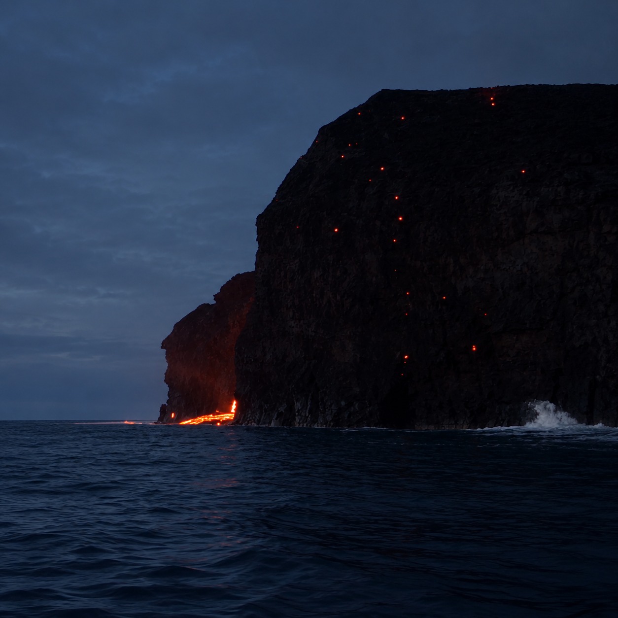 Throwing a banana Into molten lava. #fyp #volcano #banana #viral | The ...