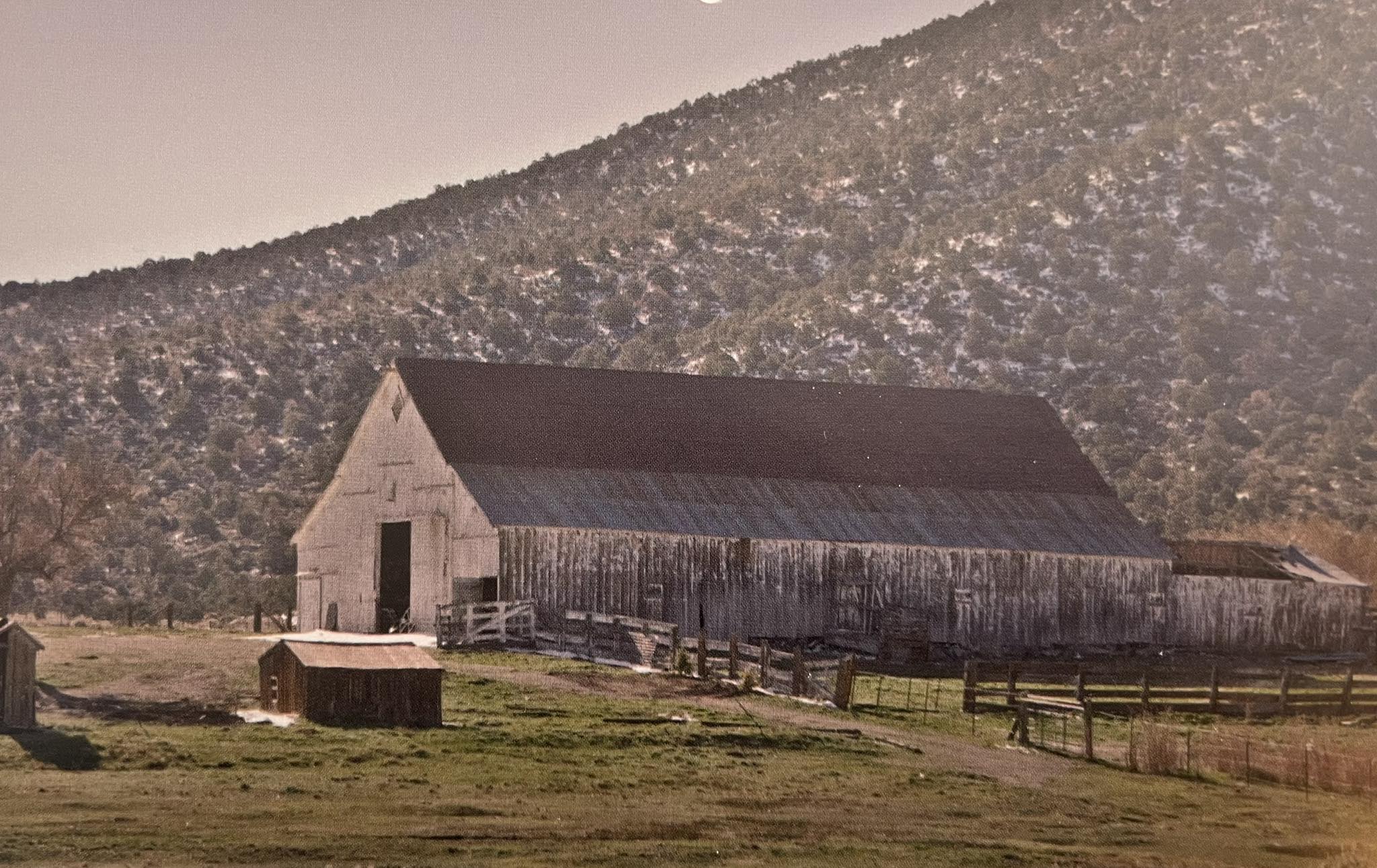 The Simpson Barn Daniel... - Smith Valley Historical Society | Facebook