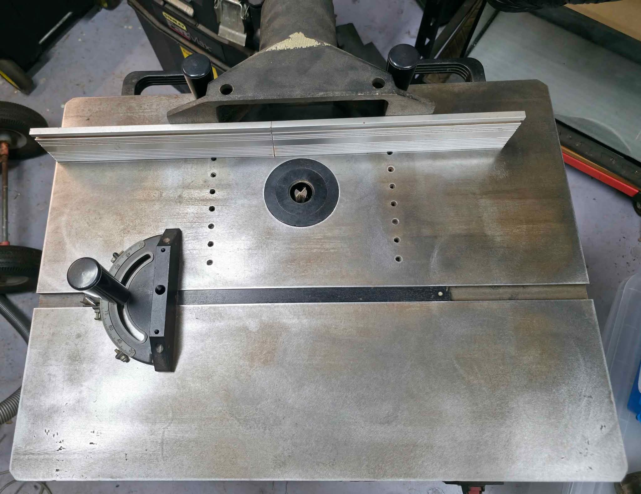 Carbatec router table +Maktec router - Router Tables - Toowoomba ...