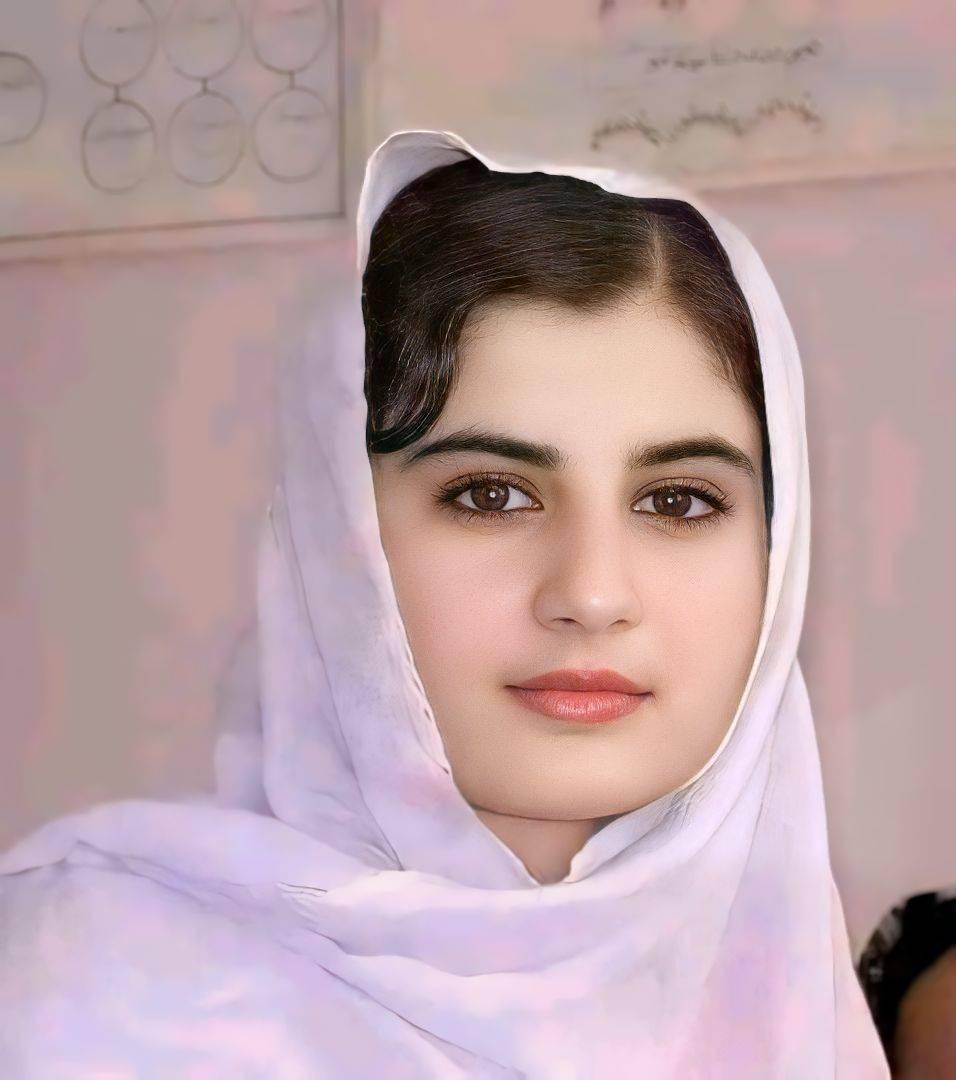bushra-facebook