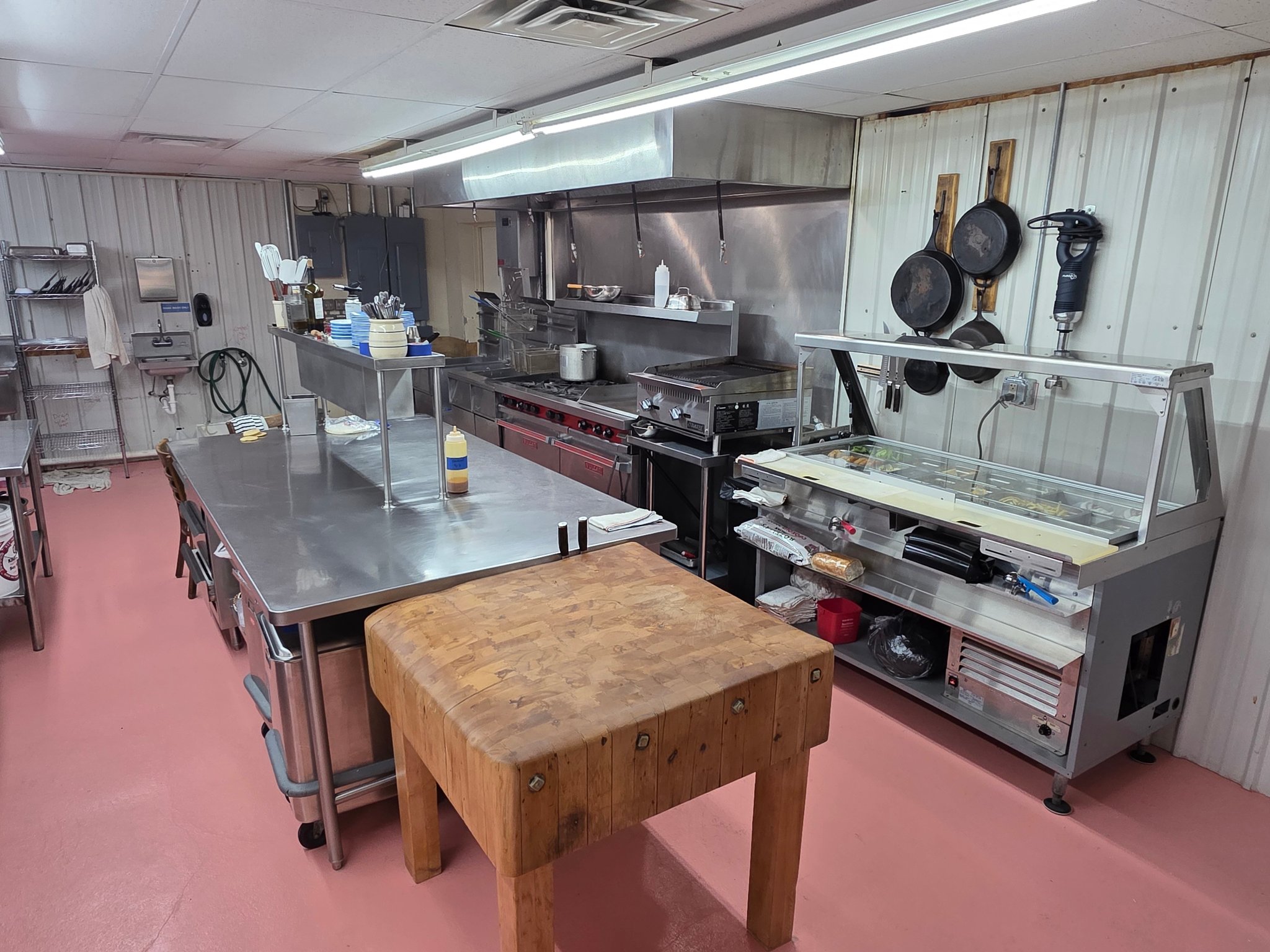 A cold prep table is a big upgrade! - Murphy's Kitchen | Facebook