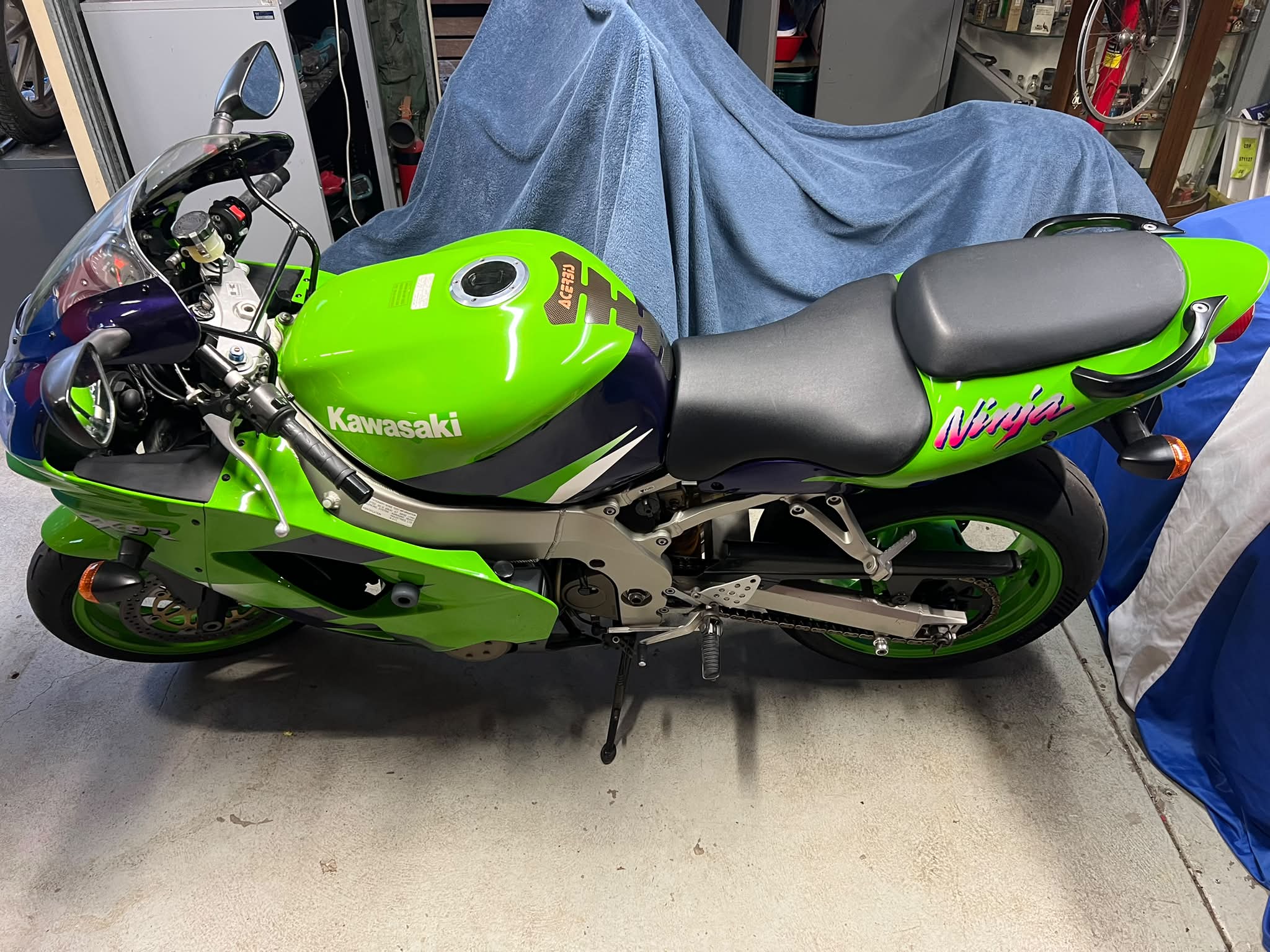 mint 様 What is a 1999 Kawasaki 60,000K worth in mint condition?