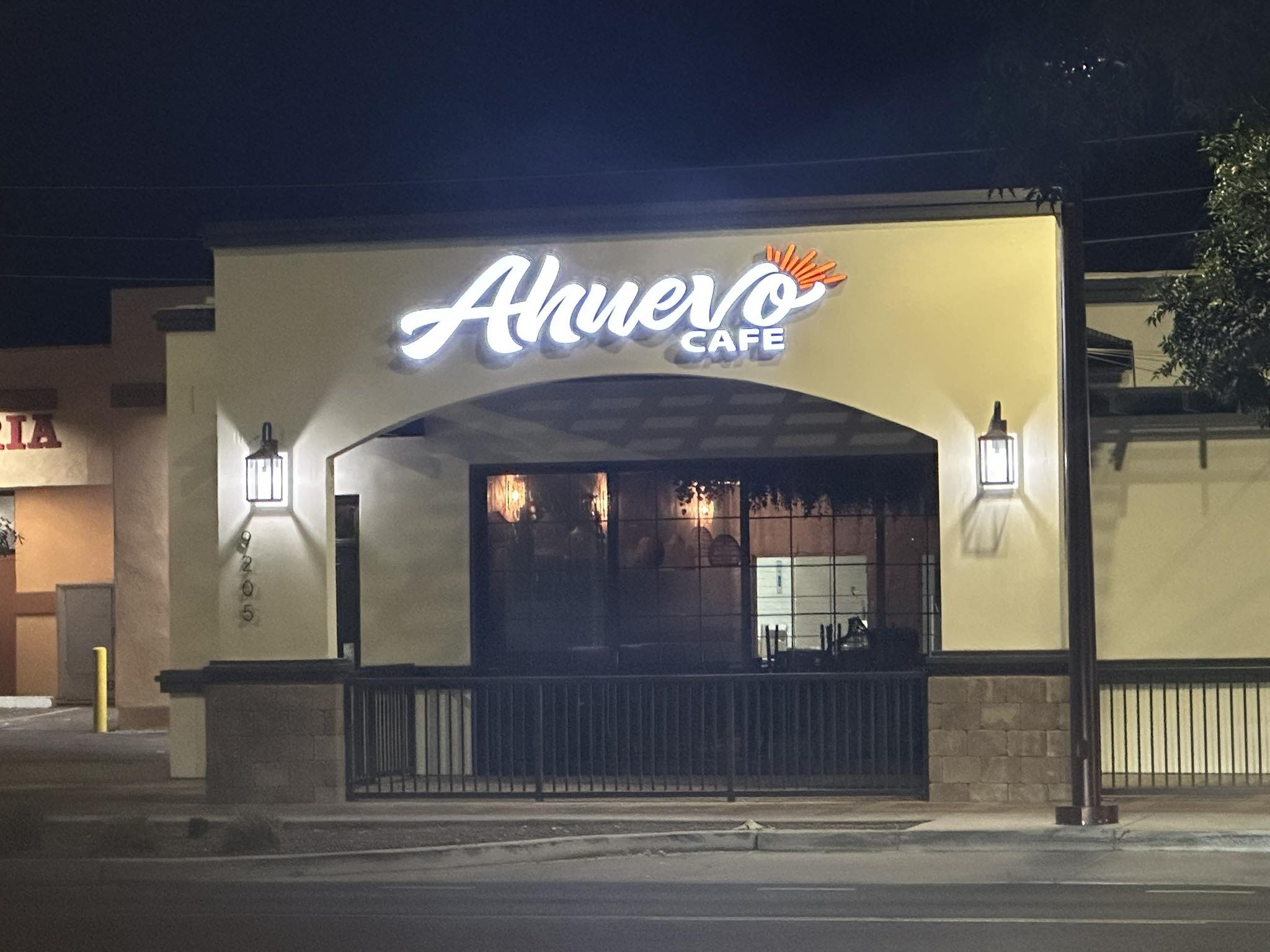 Ahuevo Cafe | Tolleson AZ