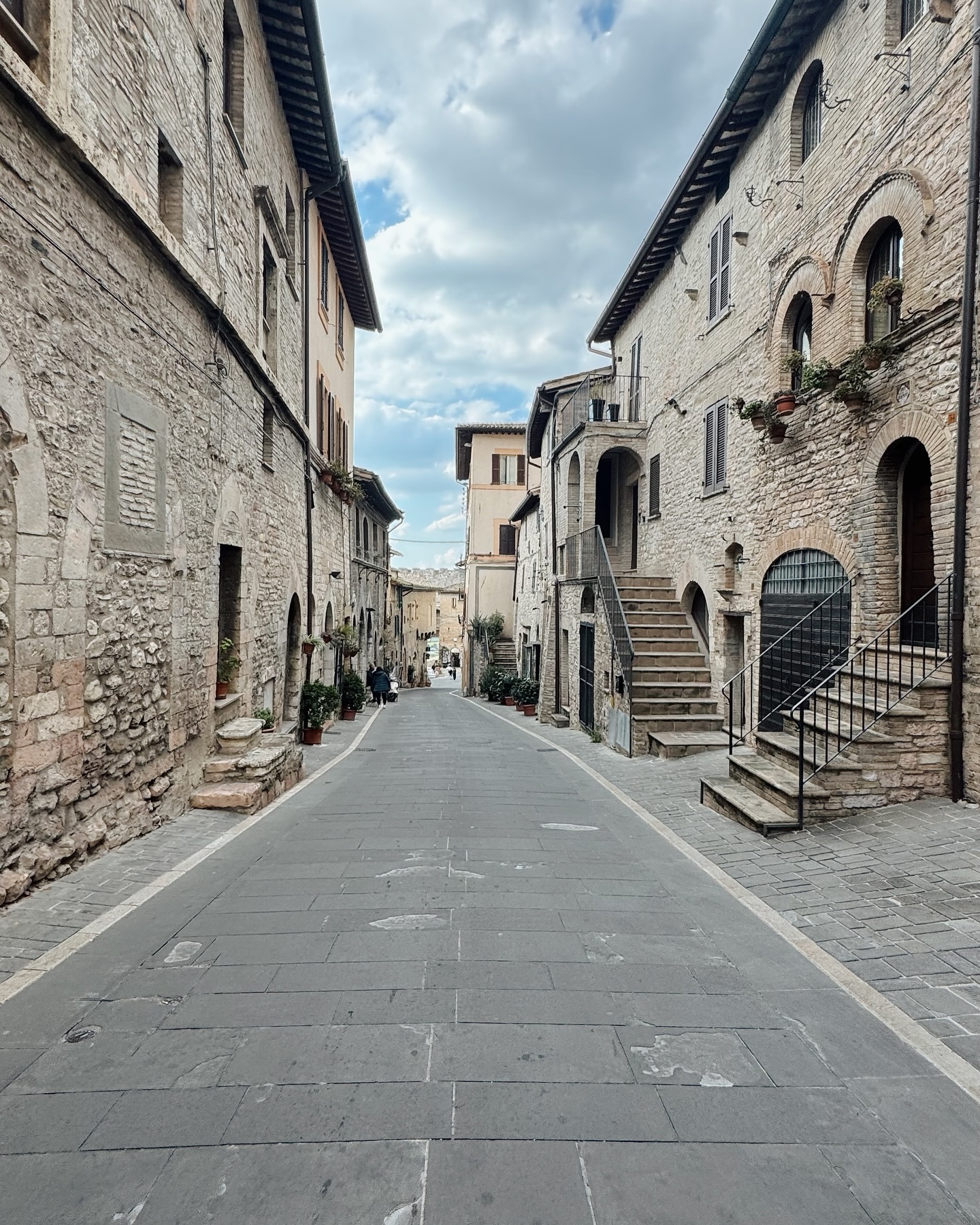 Toomuchmaria Toomuchmaria added a new photo — in Rome.