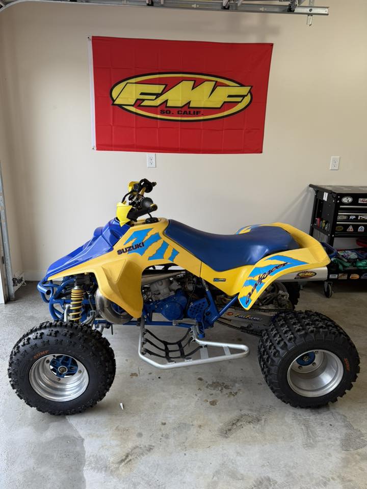 Nice shot of a an even nice Suzuki LT250 Quadracer 💥💛 📸 Joel