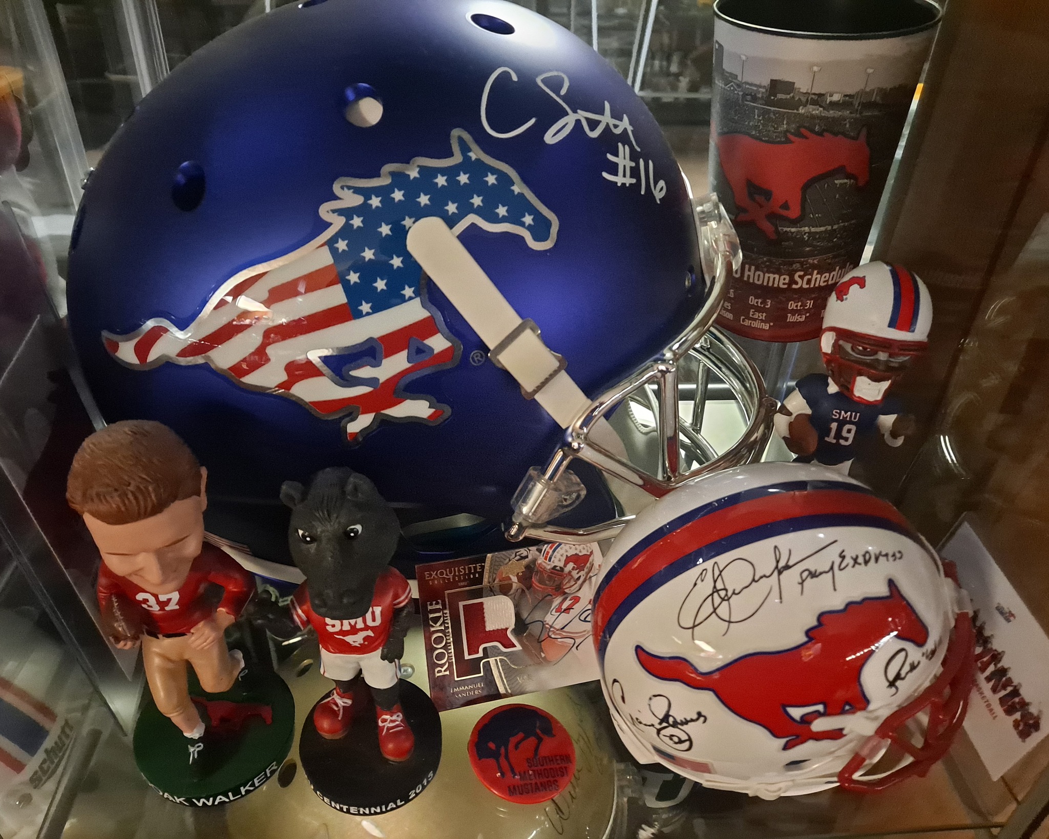 bobblehead football helmet Removable Bobbleheads Due to its limited nature Vintage 1960's Bobblehead Football Player
