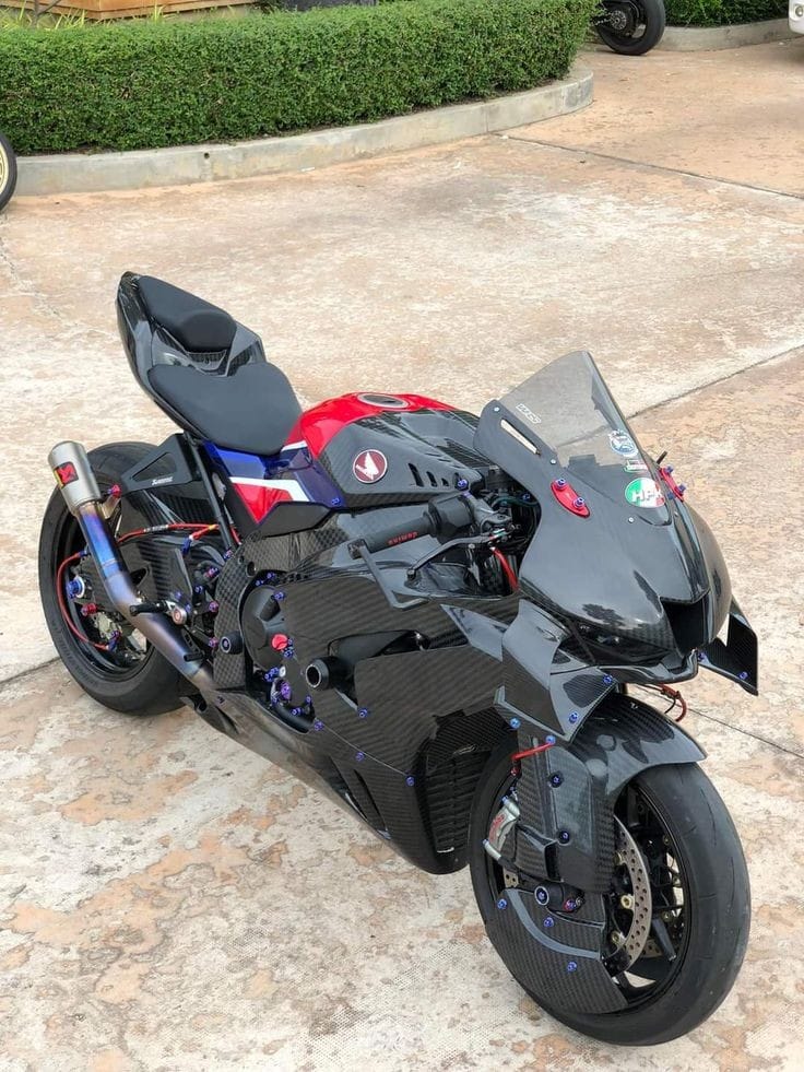 み－ KYT X KTM #kyt #bike #moto #motorcycle #motorcycles #motorbike