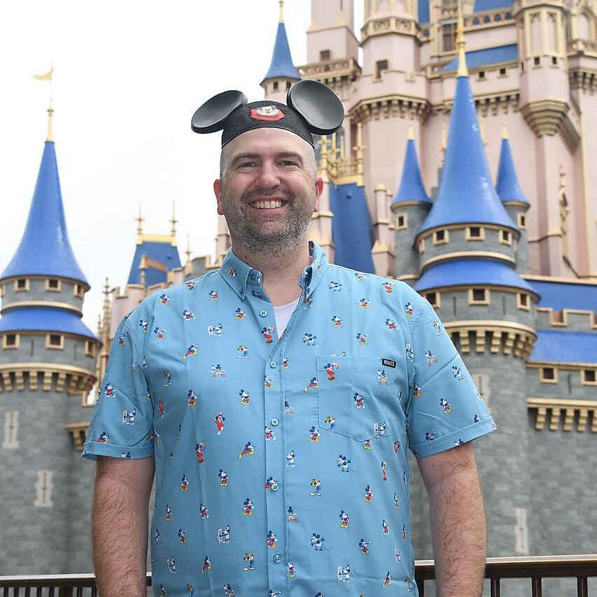 🚨 OCTOBER DISNEY PIN RELEASES... - Disneytipswithdisneydad | Facebook