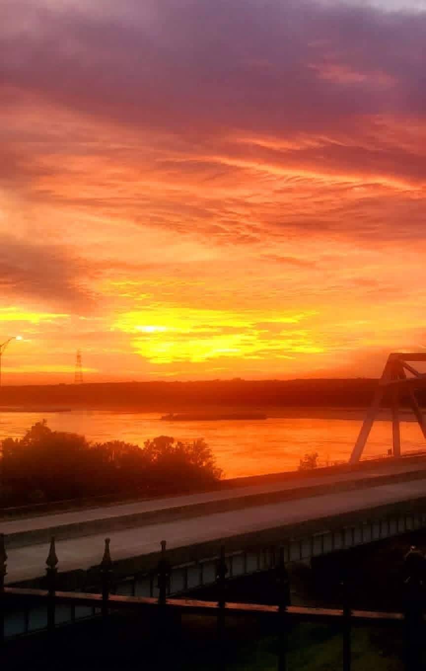 Tuesday sunset over Mississippi River near Vicksburg