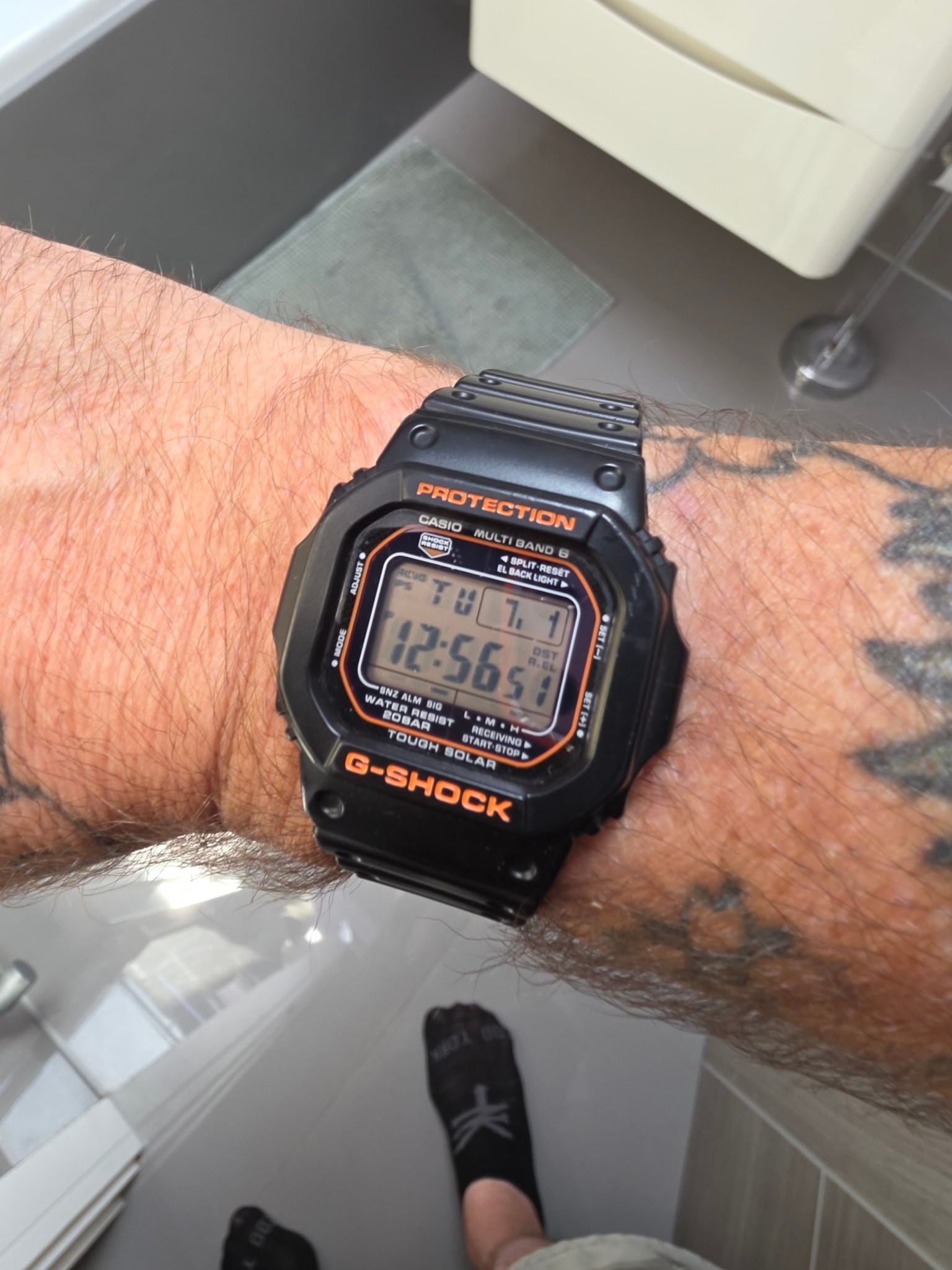 New square day ? GW-M5610R PROTECTION CASIO PADT ECTION MULTIBAND 