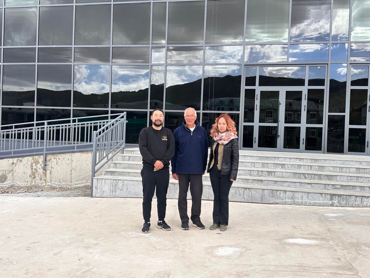 Monte Rosa Sustainable... - Monte Rosa Sustainable School