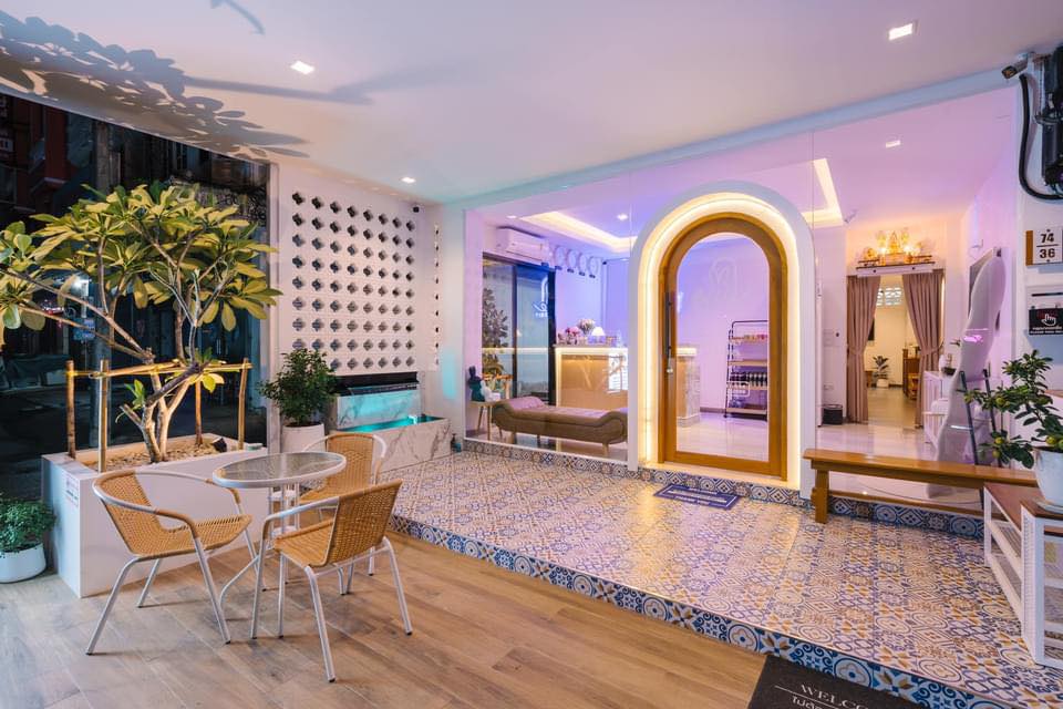 Blue Rabbit Phuket Hotel- บลูแรบบิทภูเก็ต ห้องพักรายวัน | Phuket