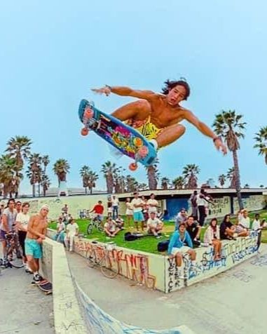 HOSOI スケート　Christian Hosoi muska Christian Hosoi's epic skate stunt at 1989 Long Beach trade show