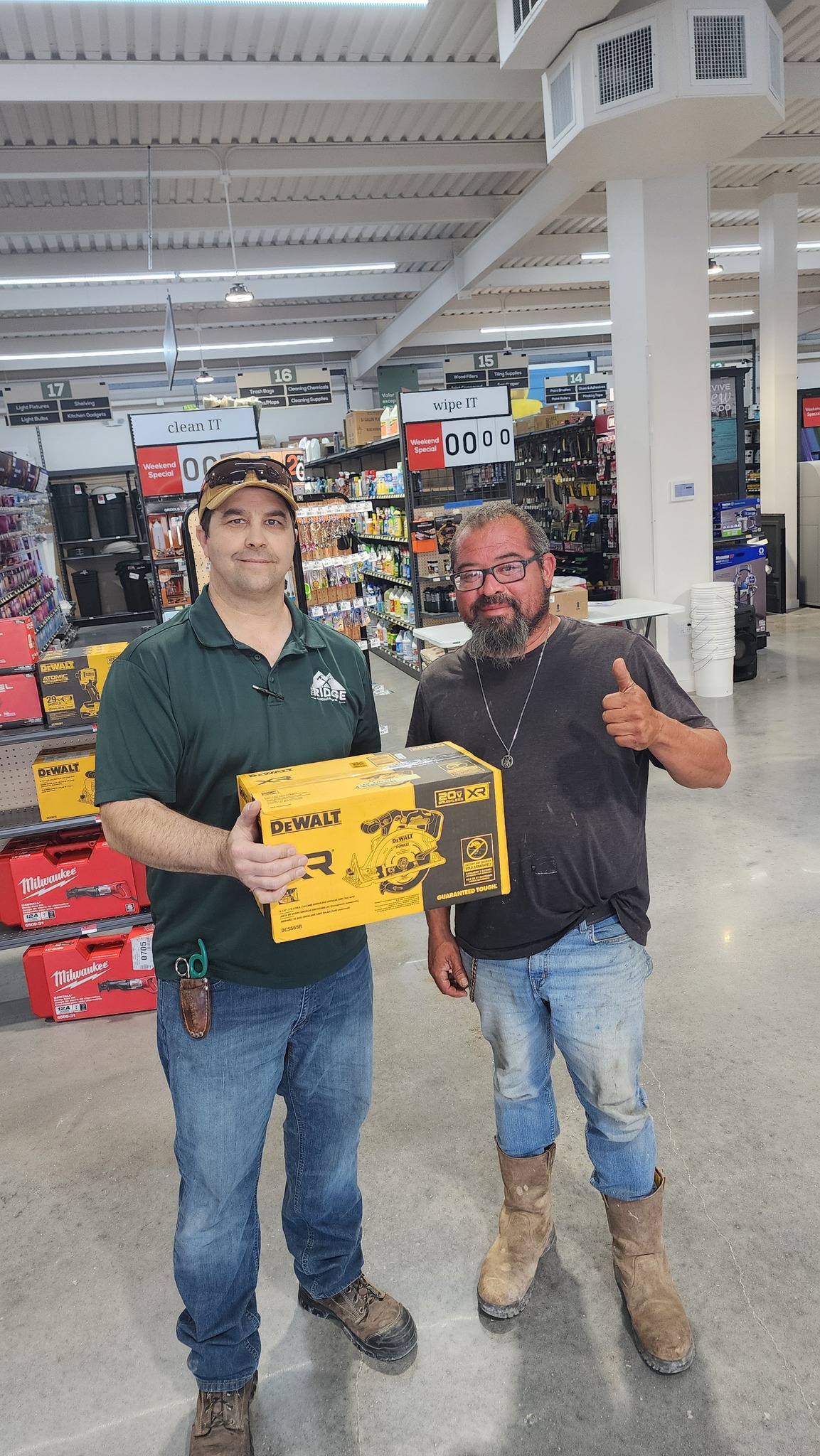 Ridge Hardware | Cleveland TX