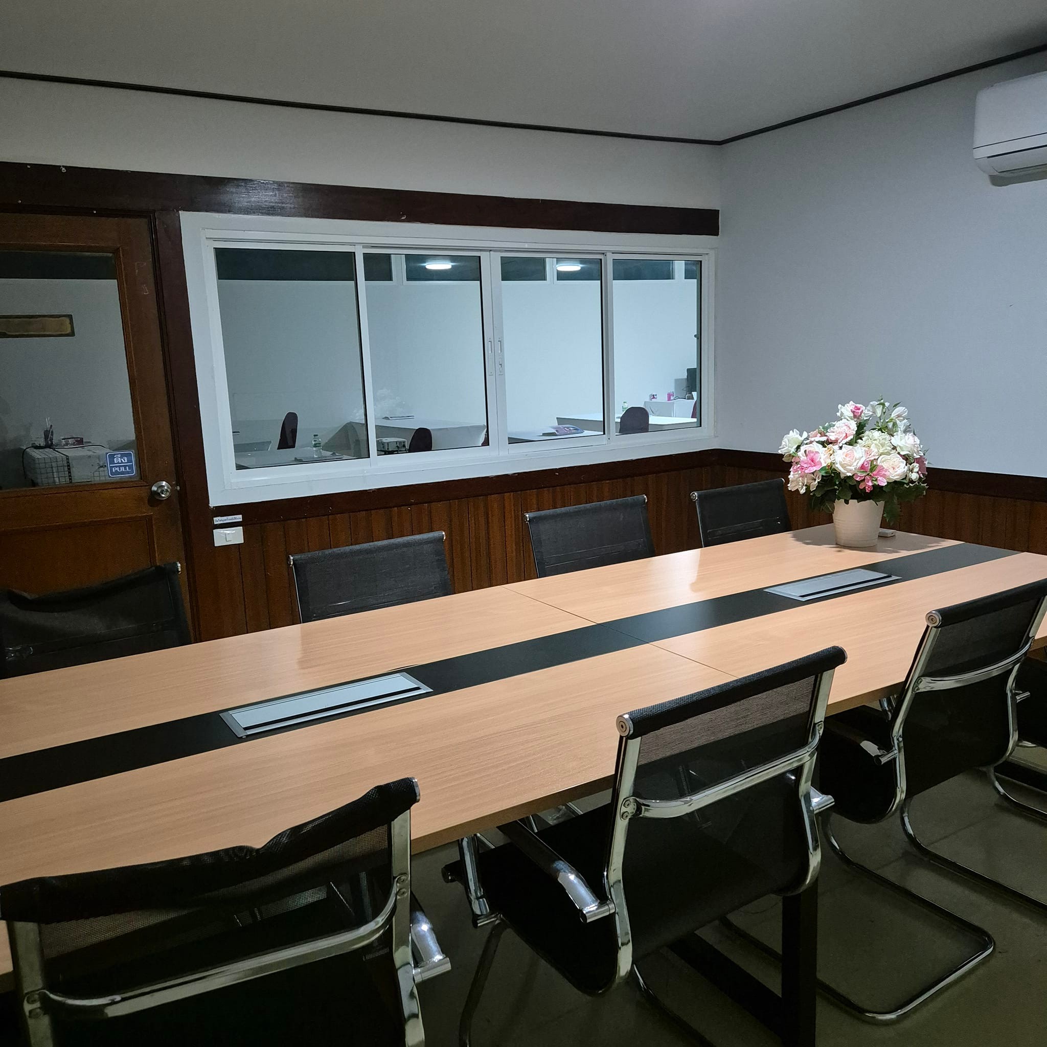 srdconsultant co-space บริการห้องประชุมสัมมนา | Bangkok