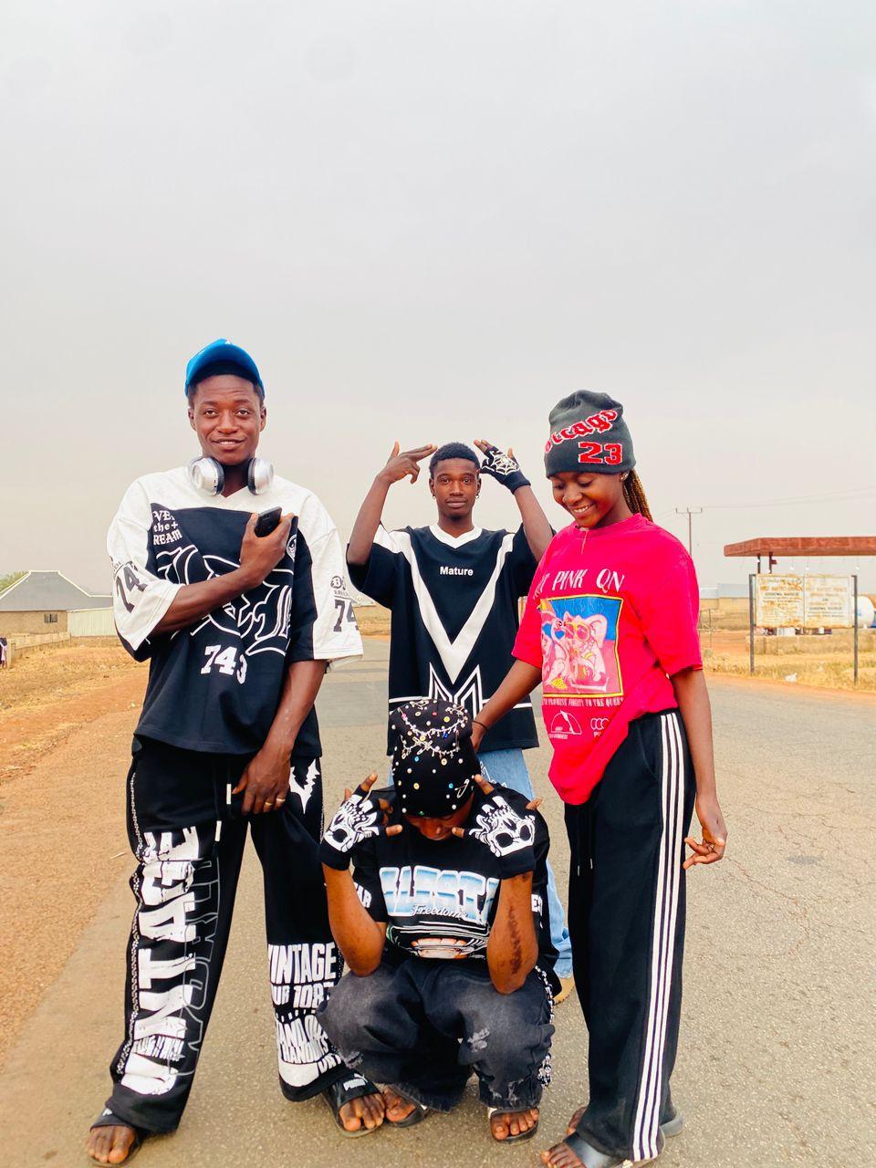 Mhiz Chosen