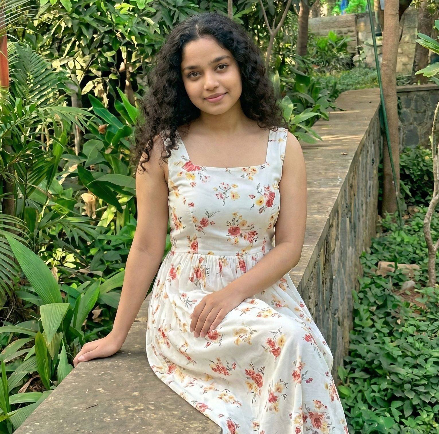 😗😗💜️ #beach #frockdesign #metime #facebookviral #reels #realxing # ...