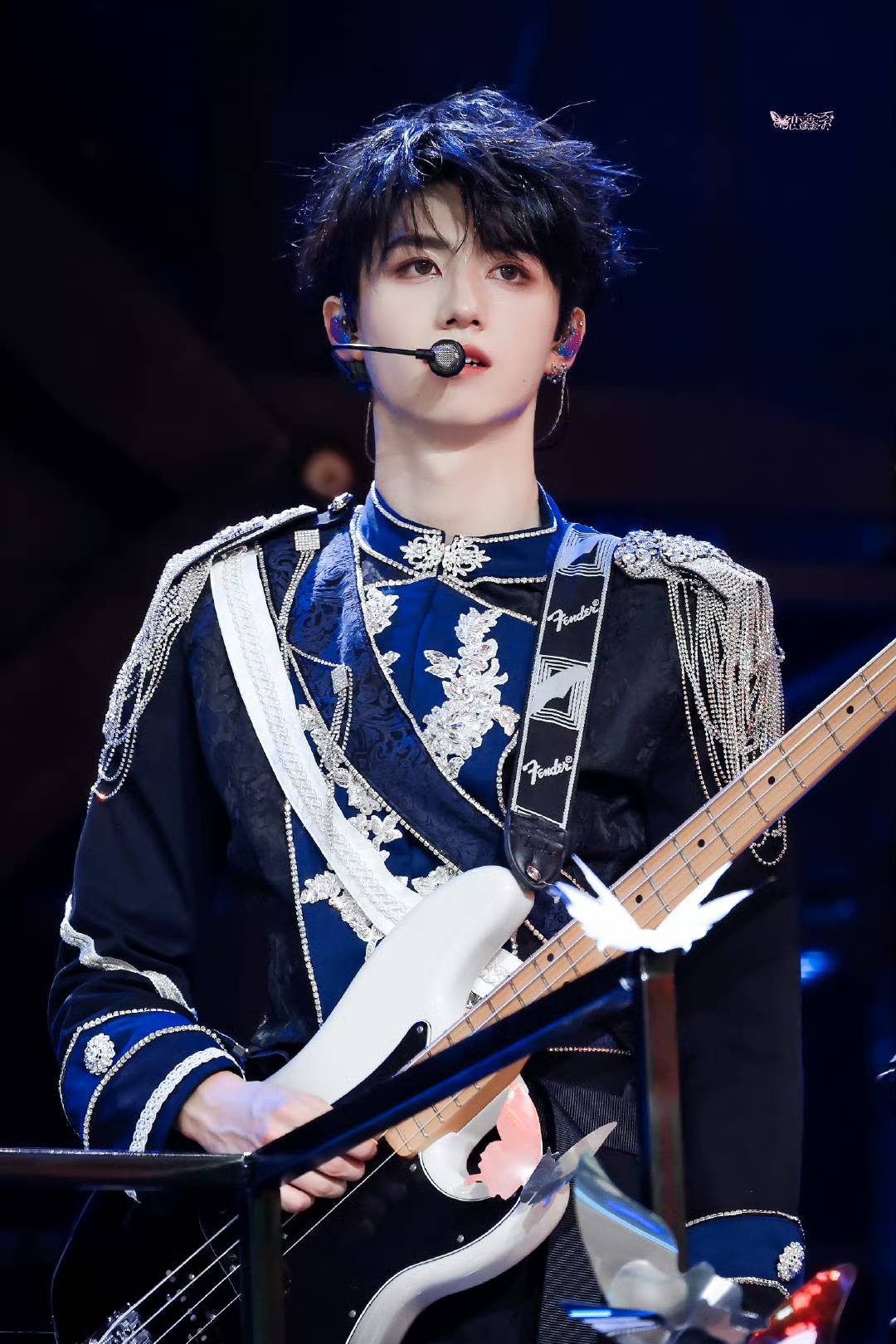 TOP 登陆少年朱志鑫