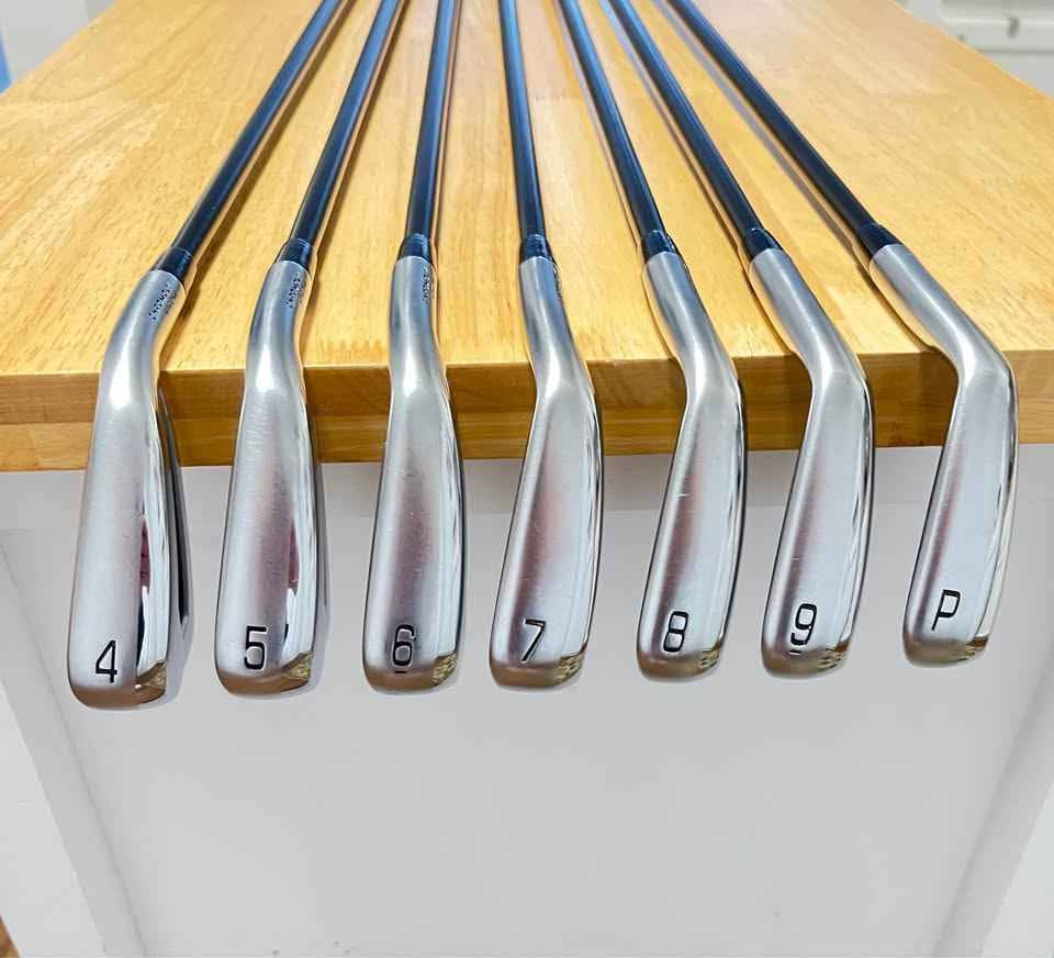 MIZUNO JPX 921 HOT METAL PRO IRONS‼️ 7 TOTAL CLUBS: 4,5,6,7,8,9,P