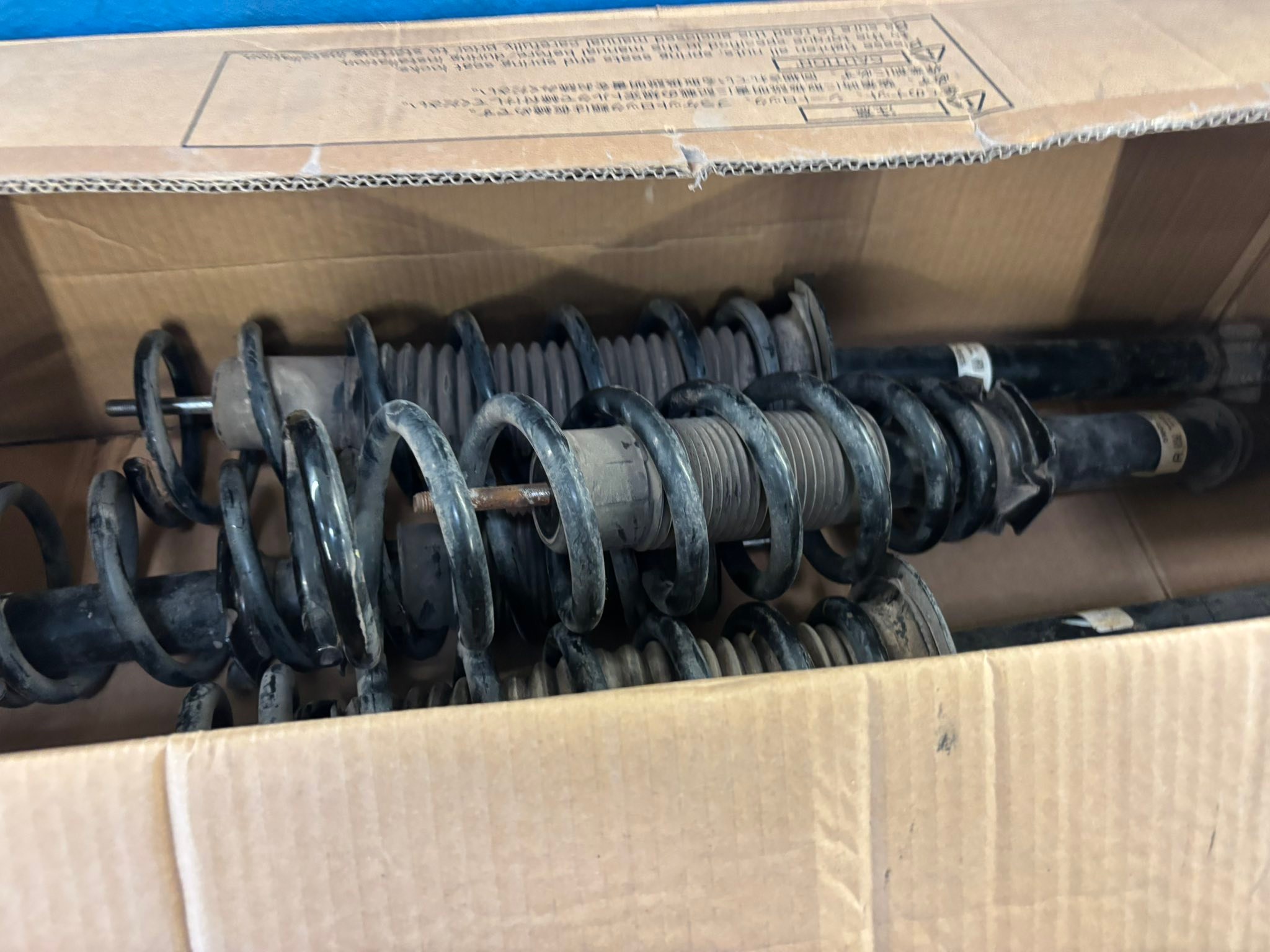 Complete Strut And Coil Spring Set For 2001-2003 Acura CL - Front & Rear - Unity Automotive