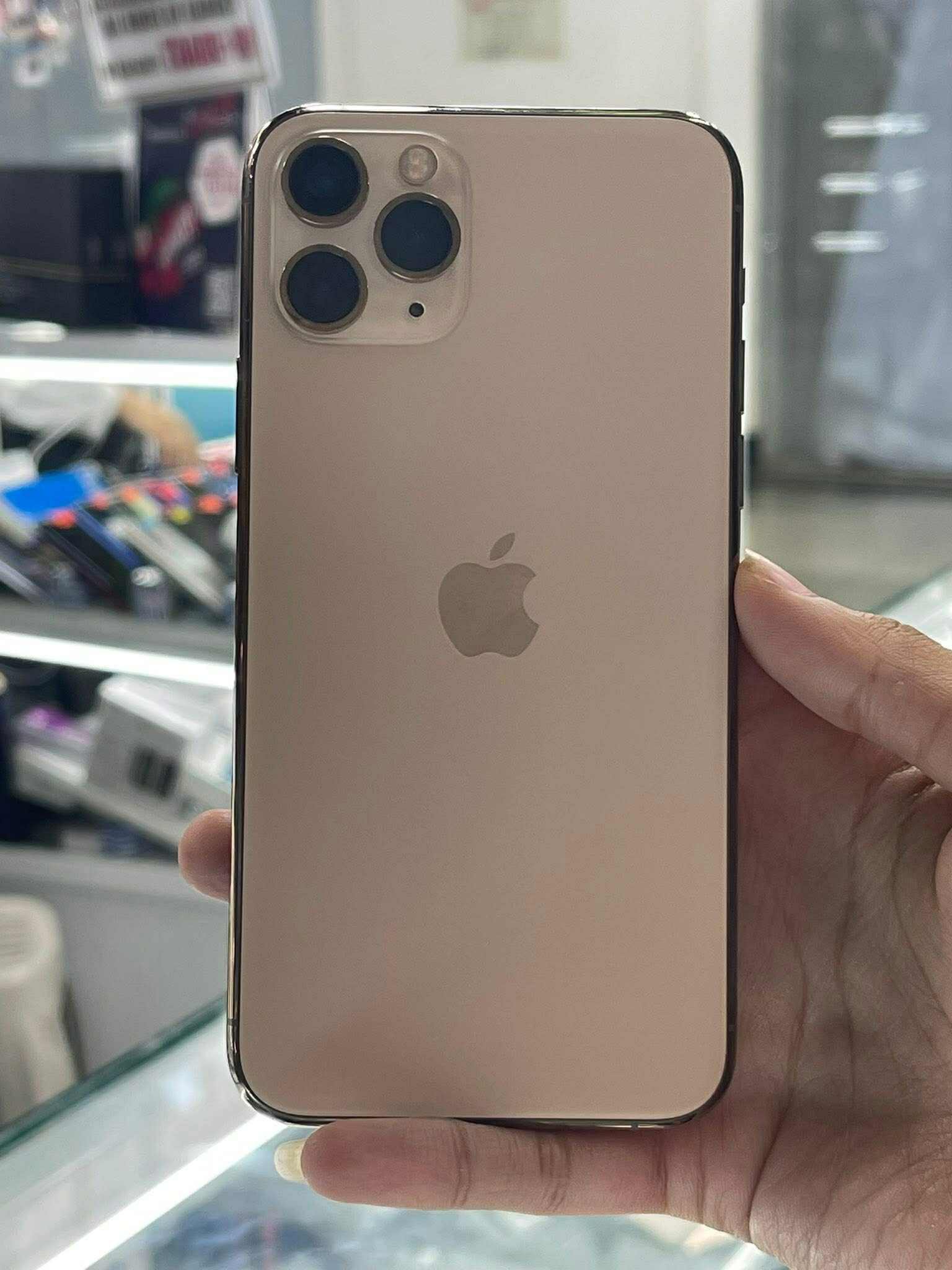 Triple Camera iPhone 11 Pro 256gb is Now ₱14,999!✨