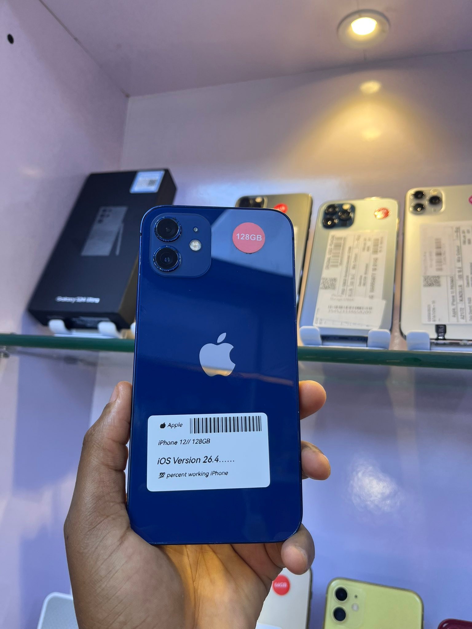 iPhone 12 Sharp 1️⃣ Storage 128GB Battery 88% Tags ?️ 305 