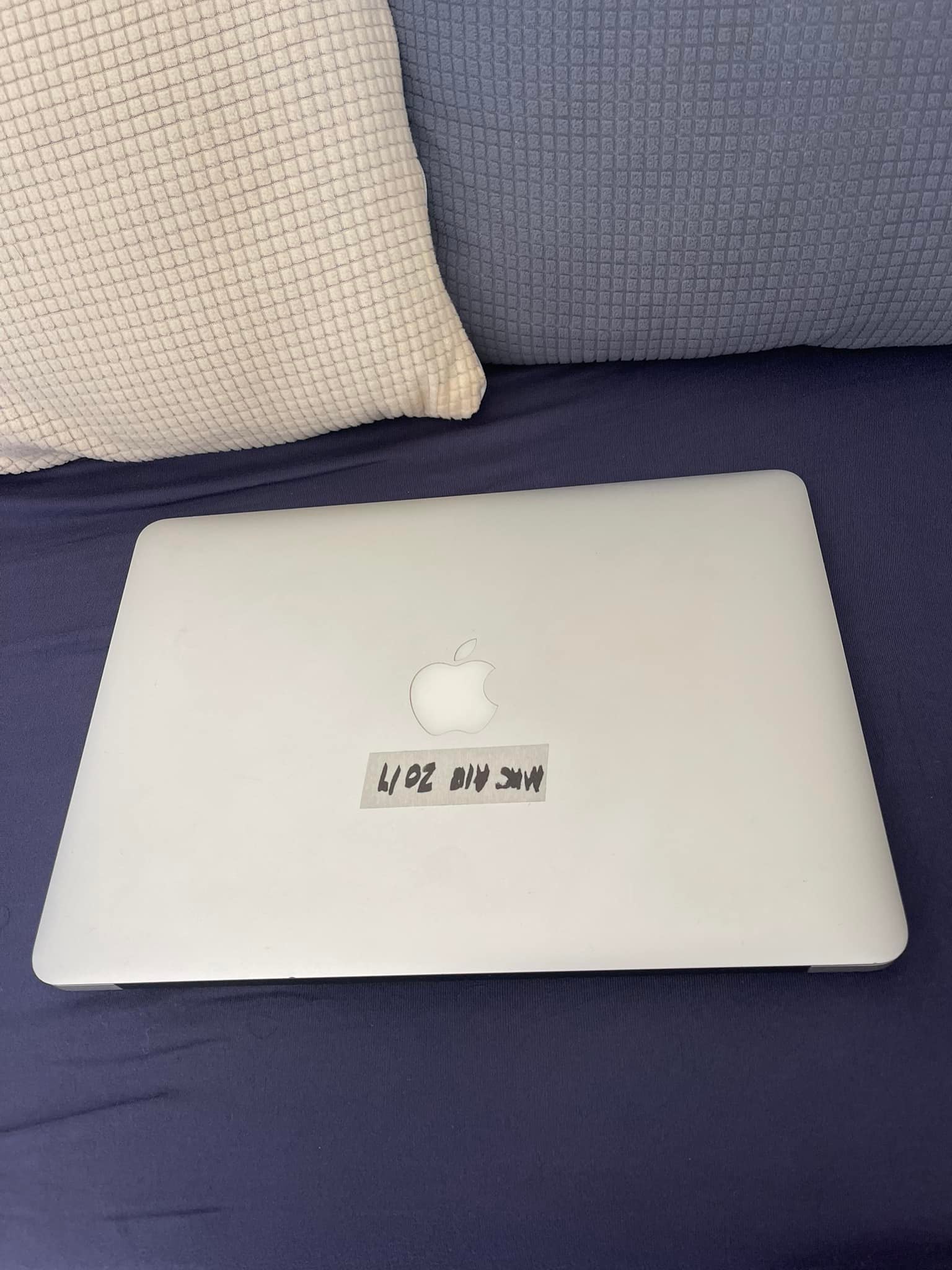 macbook air 2017 8gb ram 128gb ssd intel hd graphics 6000 13 inch 
