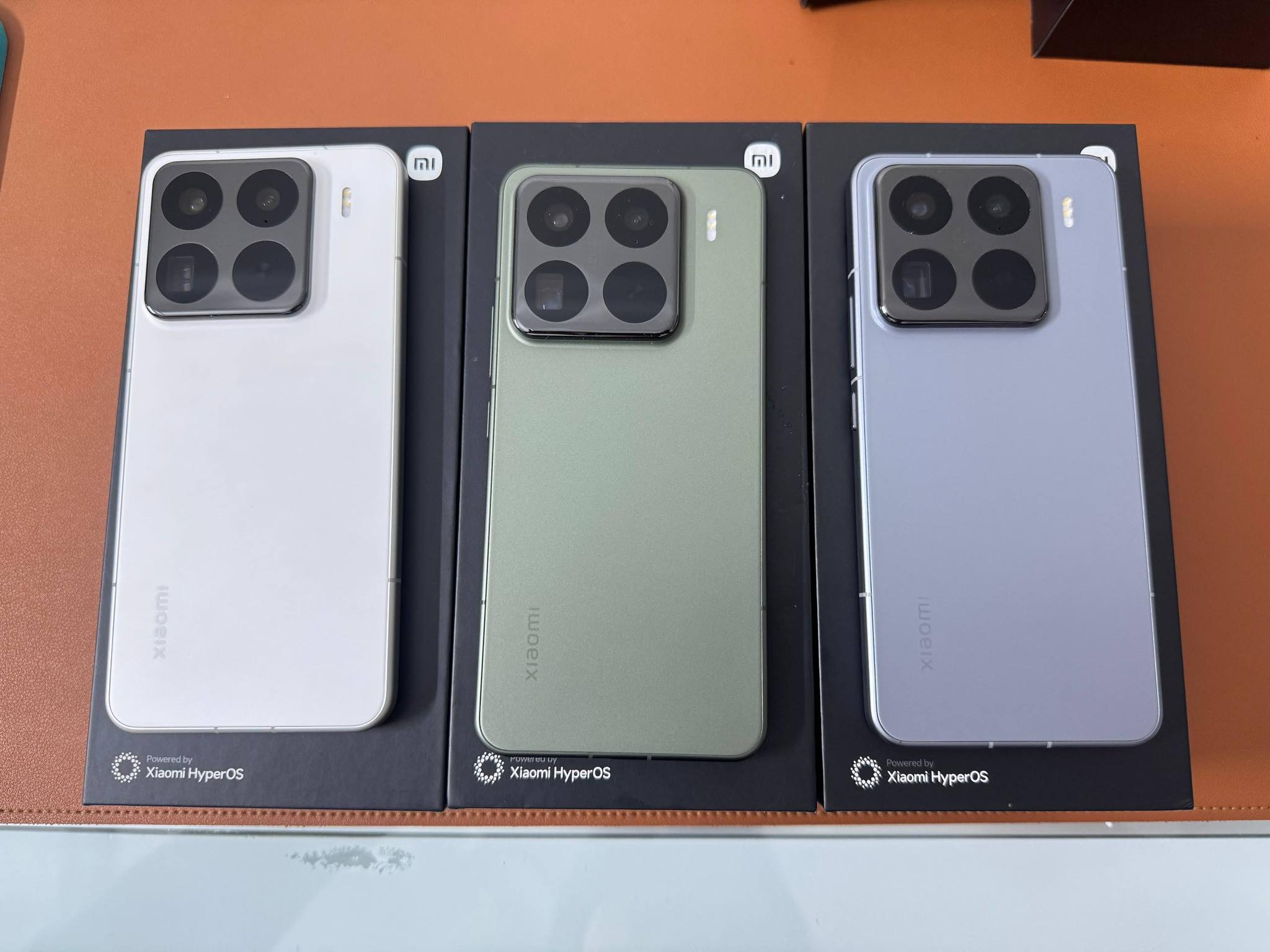 Xiaomi 15 pro Available on Pre order 12/256gb 650k CN variant With 