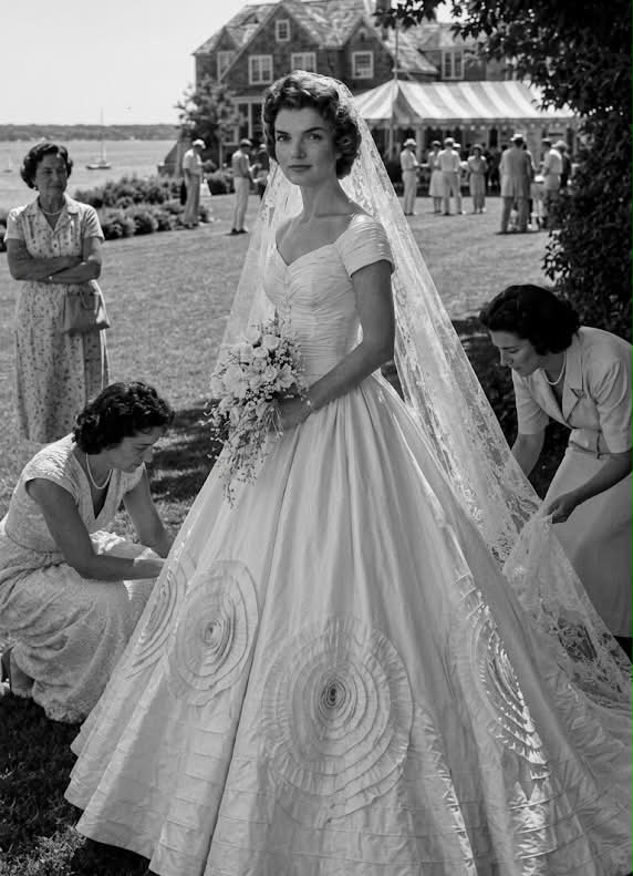 jackie kennedy bridesmaid dresses Kennedy's 1953 wedding dress by Ann Lowe Casual-Picks