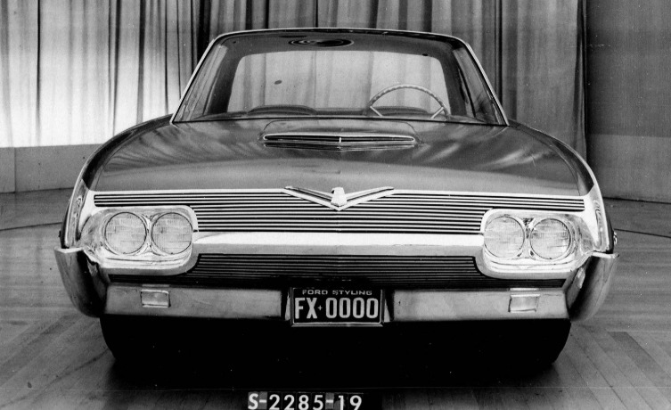 1961 Thunderbird.** FX.0000 FX 0000 S-2285-19 W-COI S-23169 169