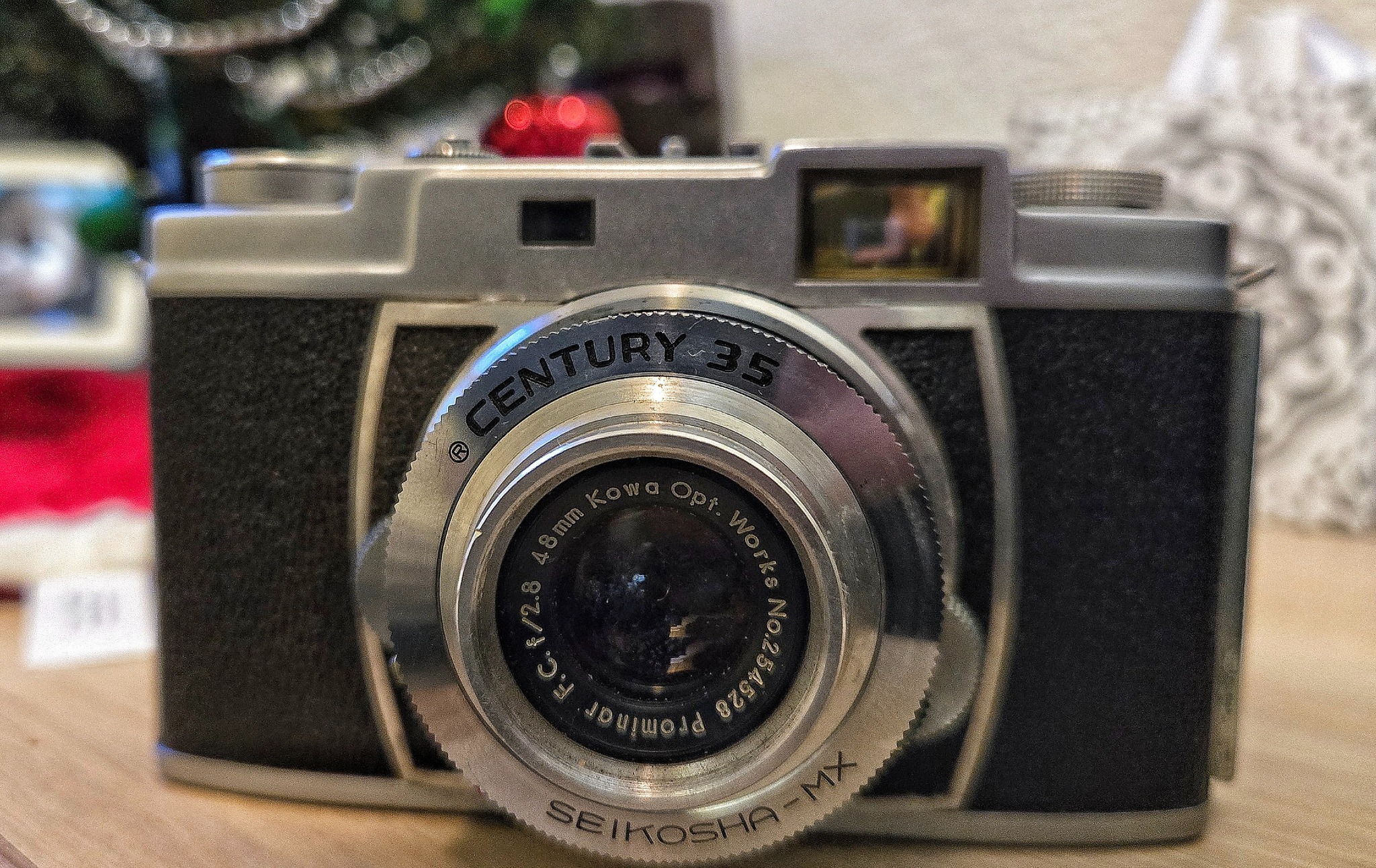 Graflex Century 35 A: made in Japan by Kowa Optical Works for