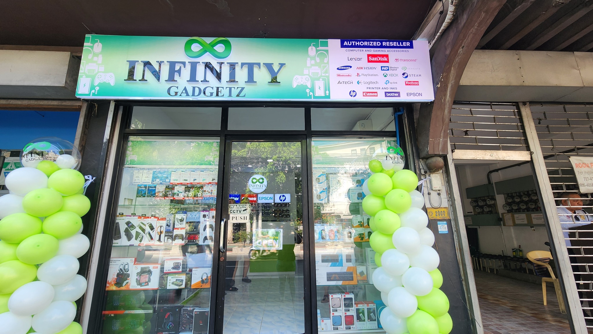 Infinity Gadgetz
